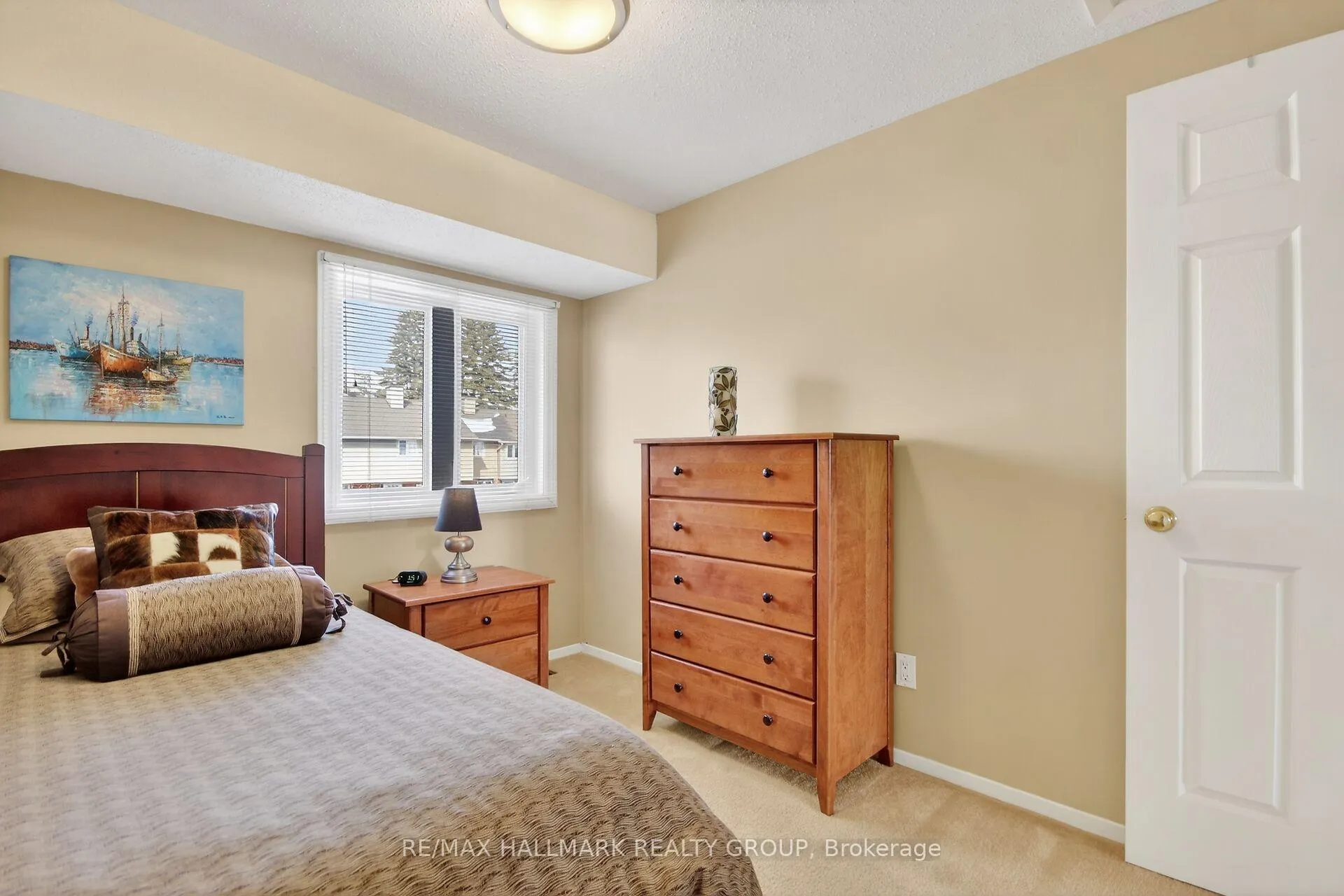 Photo 24 of 1722 Rodin Way, Ottawa, Chateauneuf — HOMEH