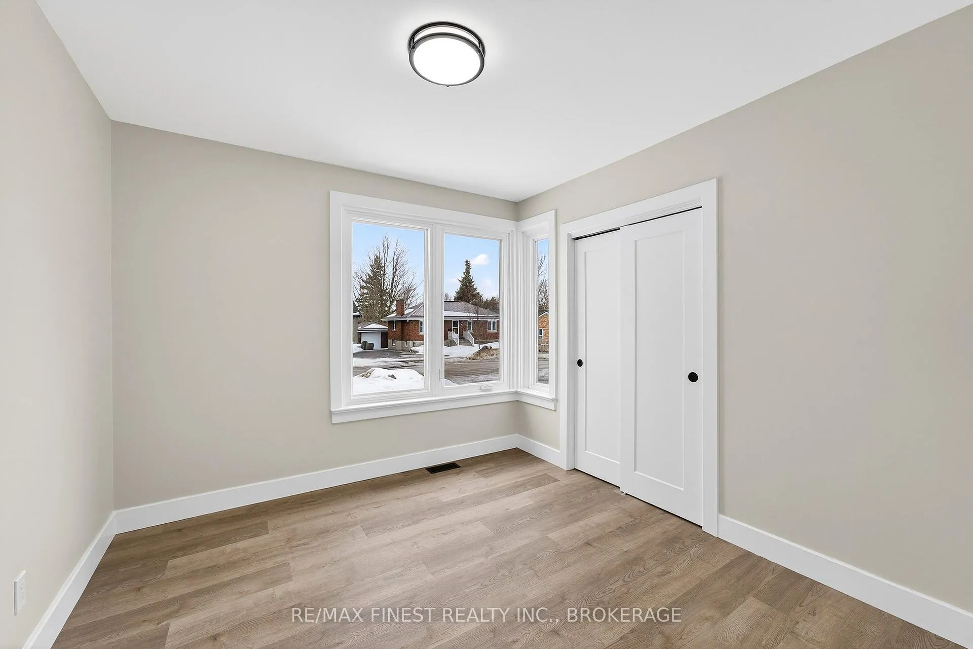 Photo 18 of 77 Westmoreland Road, Kingston, West of Sir John A. Blvd — HOMEH