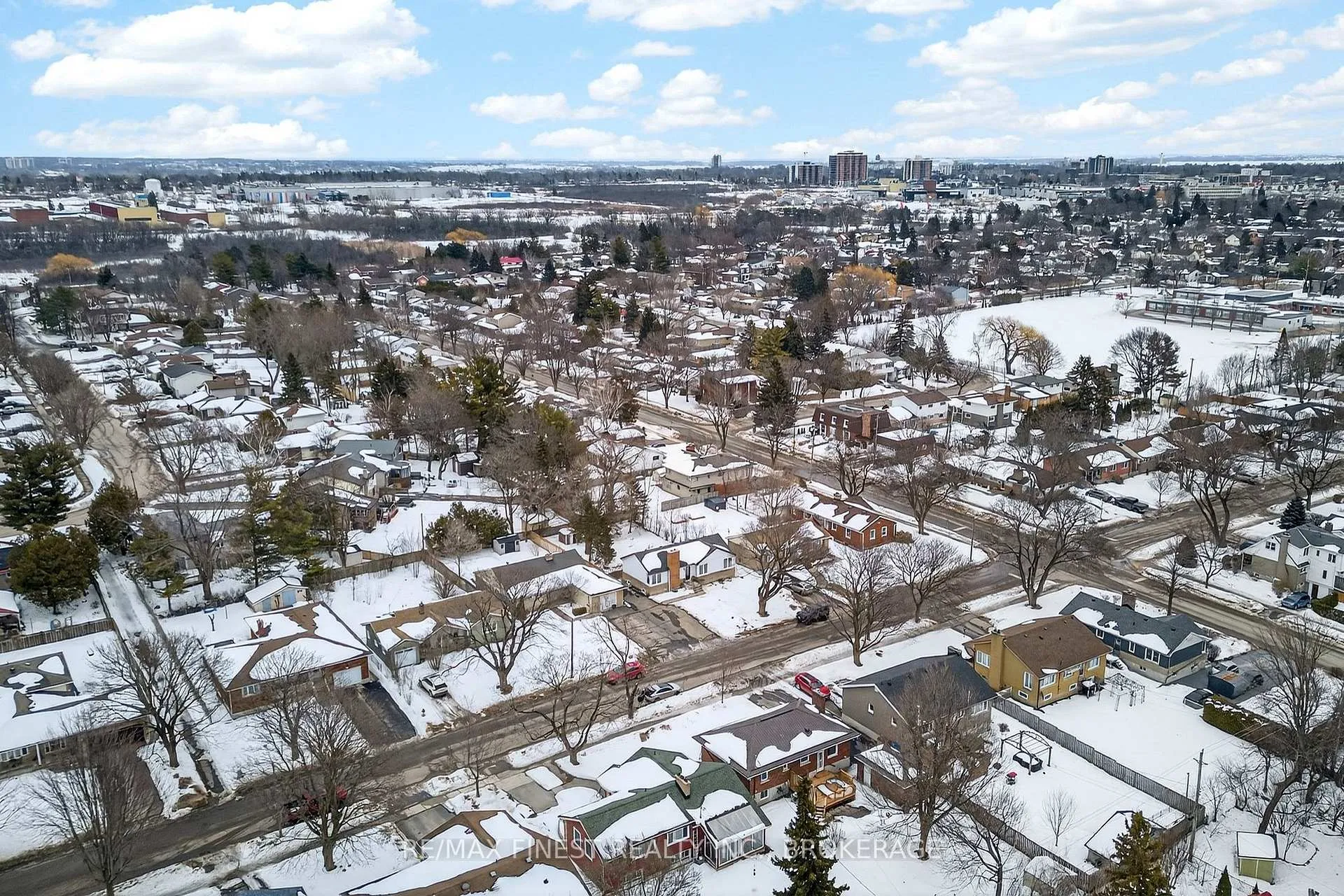 Photo 37 of 77 Westmoreland Road, Kingston, West of Sir John A. Blvd — HOMEH