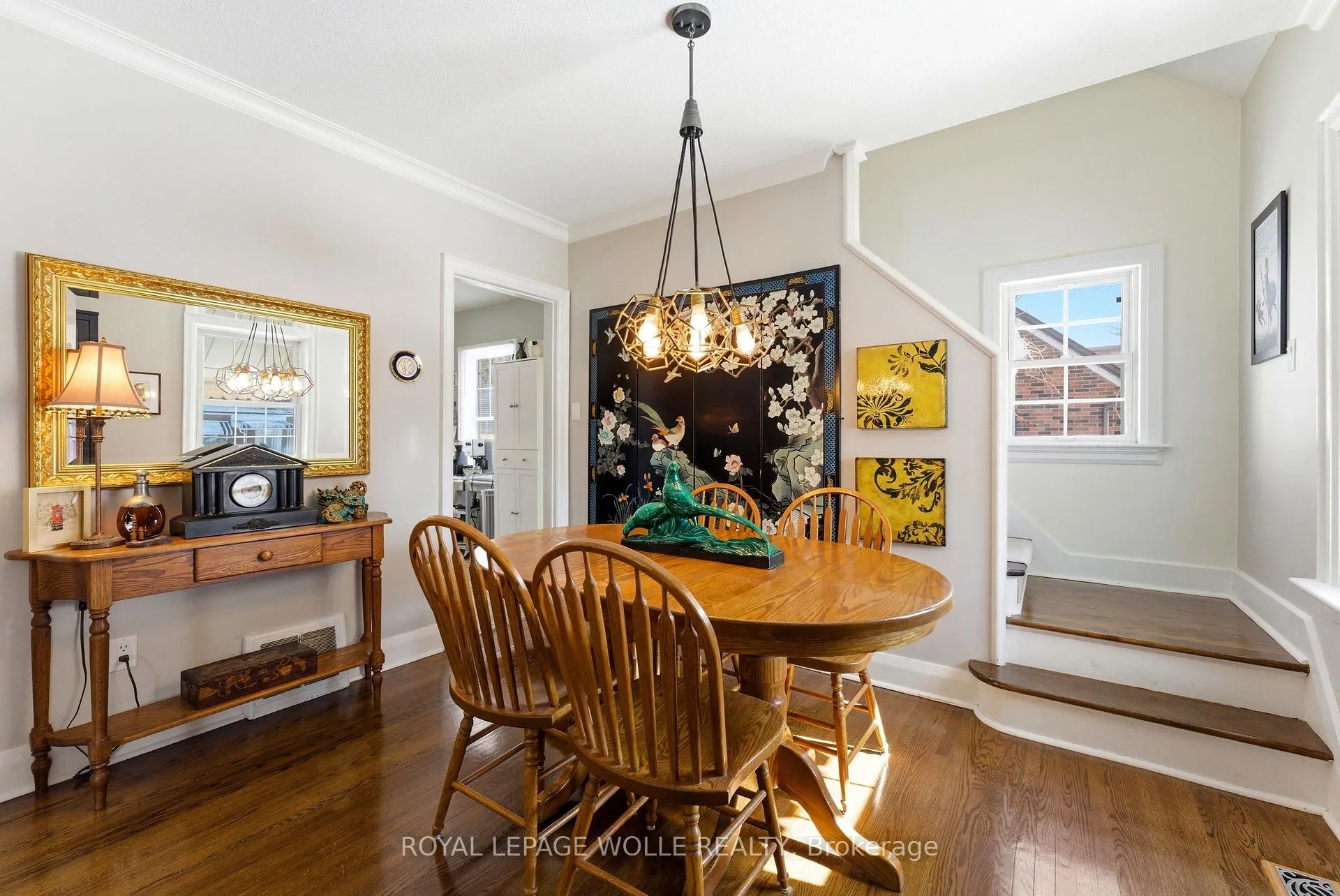 Photo 9 of 78 Stirling Avenue S, Waterloo — HOMEH