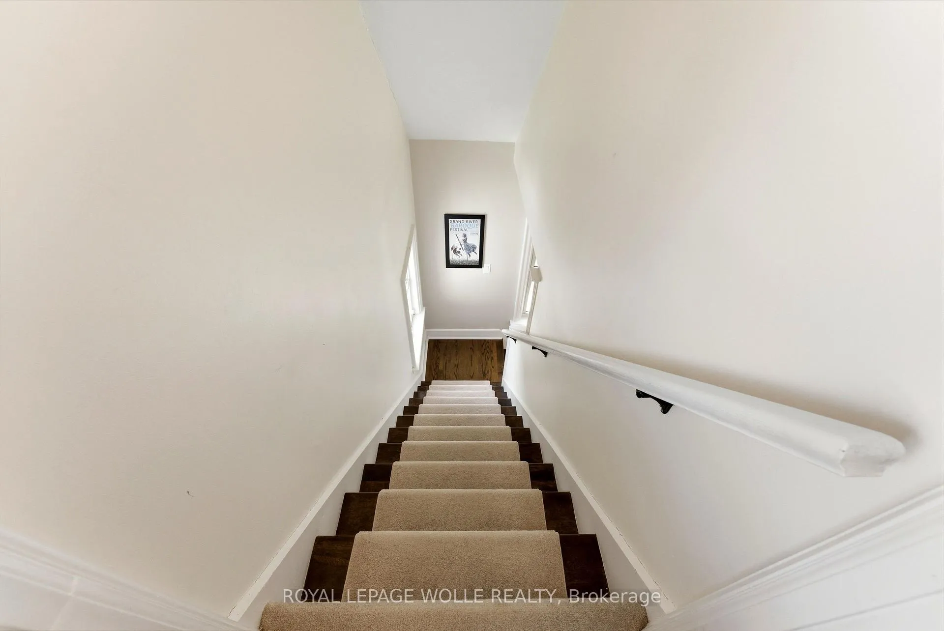 Photo 16 of 78 Stirling Avenue S, Waterloo — HOMEH