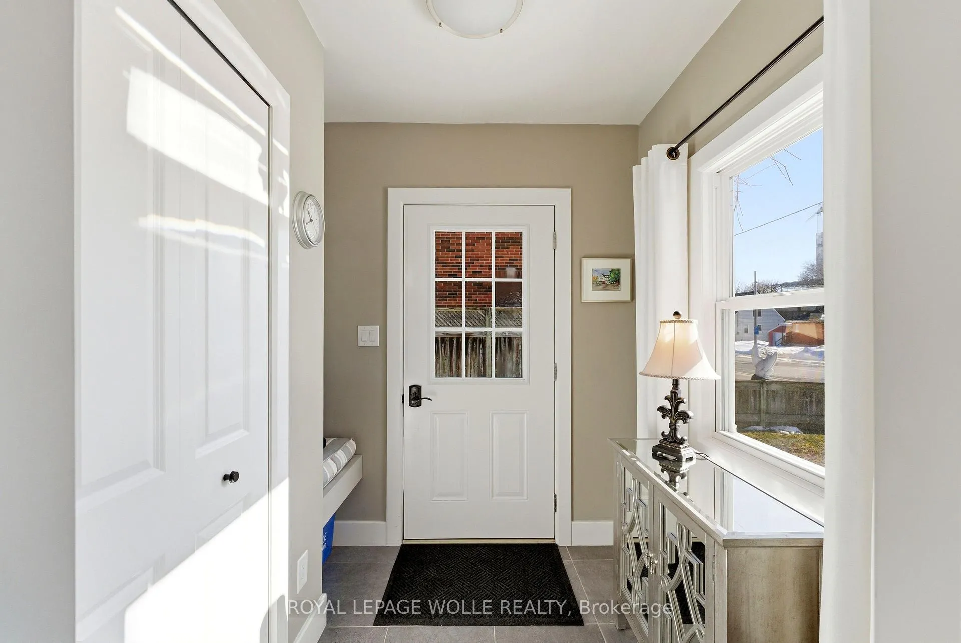 Photo 24 of 78 Stirling Avenue S, Waterloo — HOMEH