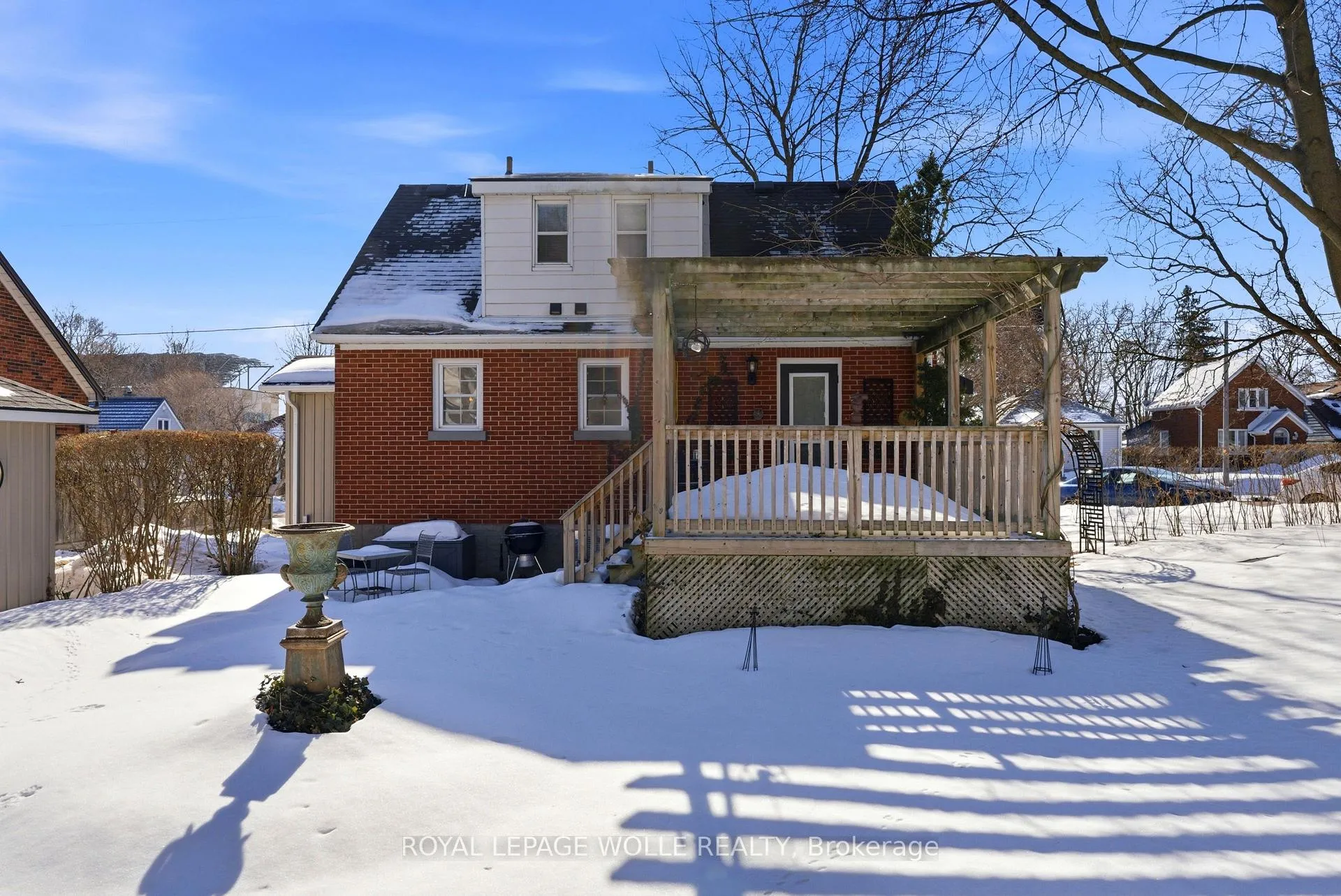 Photo 33 of 78 Stirling Avenue S, Waterloo — HOMEH