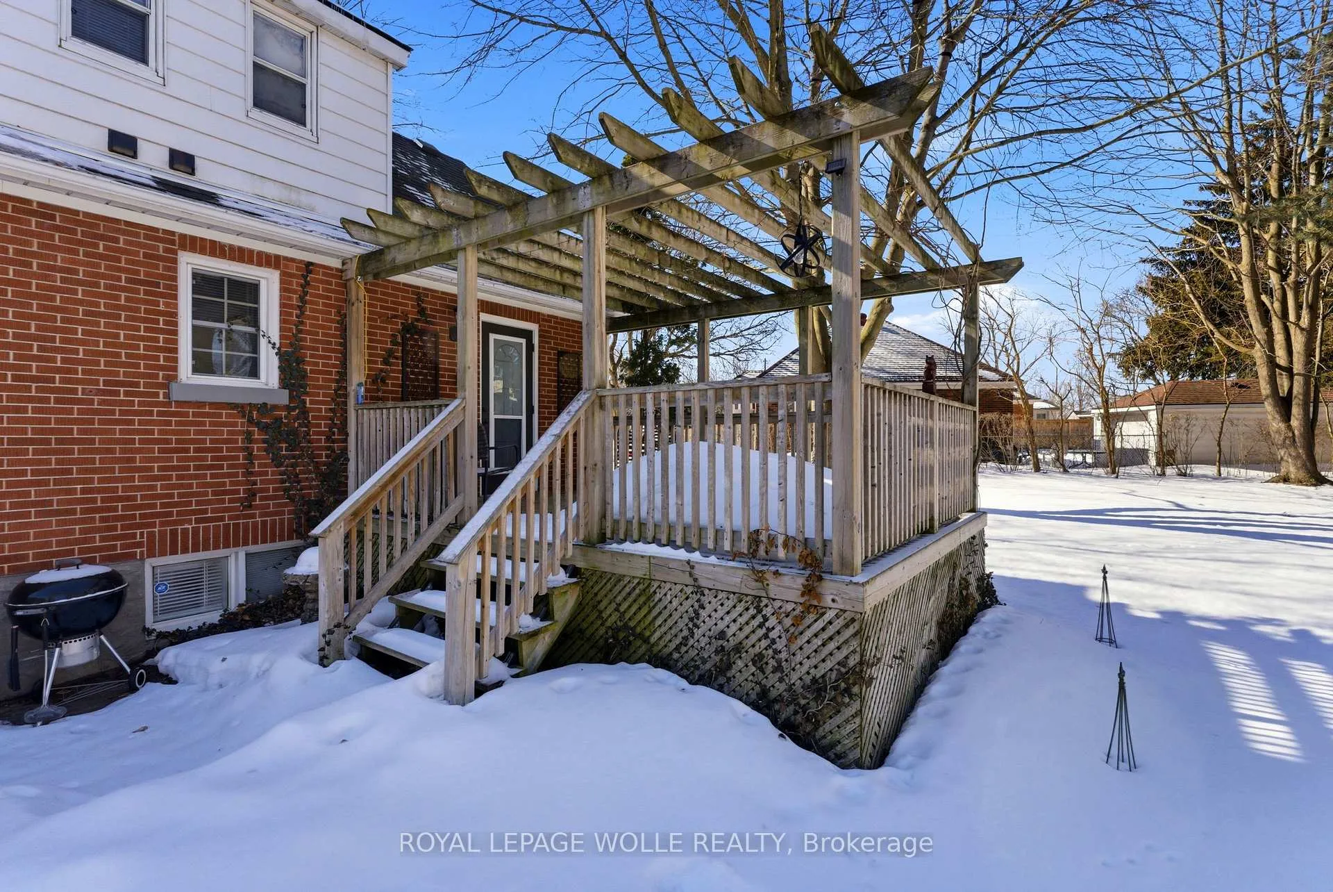 Photo 34 of 78 Stirling Avenue S, Waterloo — HOMEH