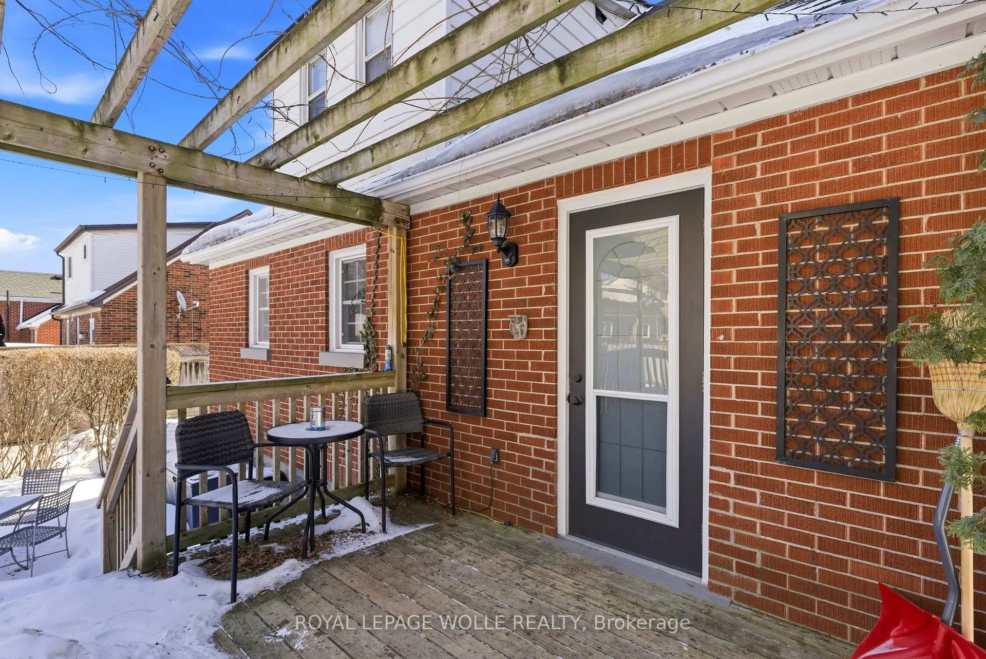 Photo 35 of 78 Stirling Avenue S, Waterloo — HOMEH