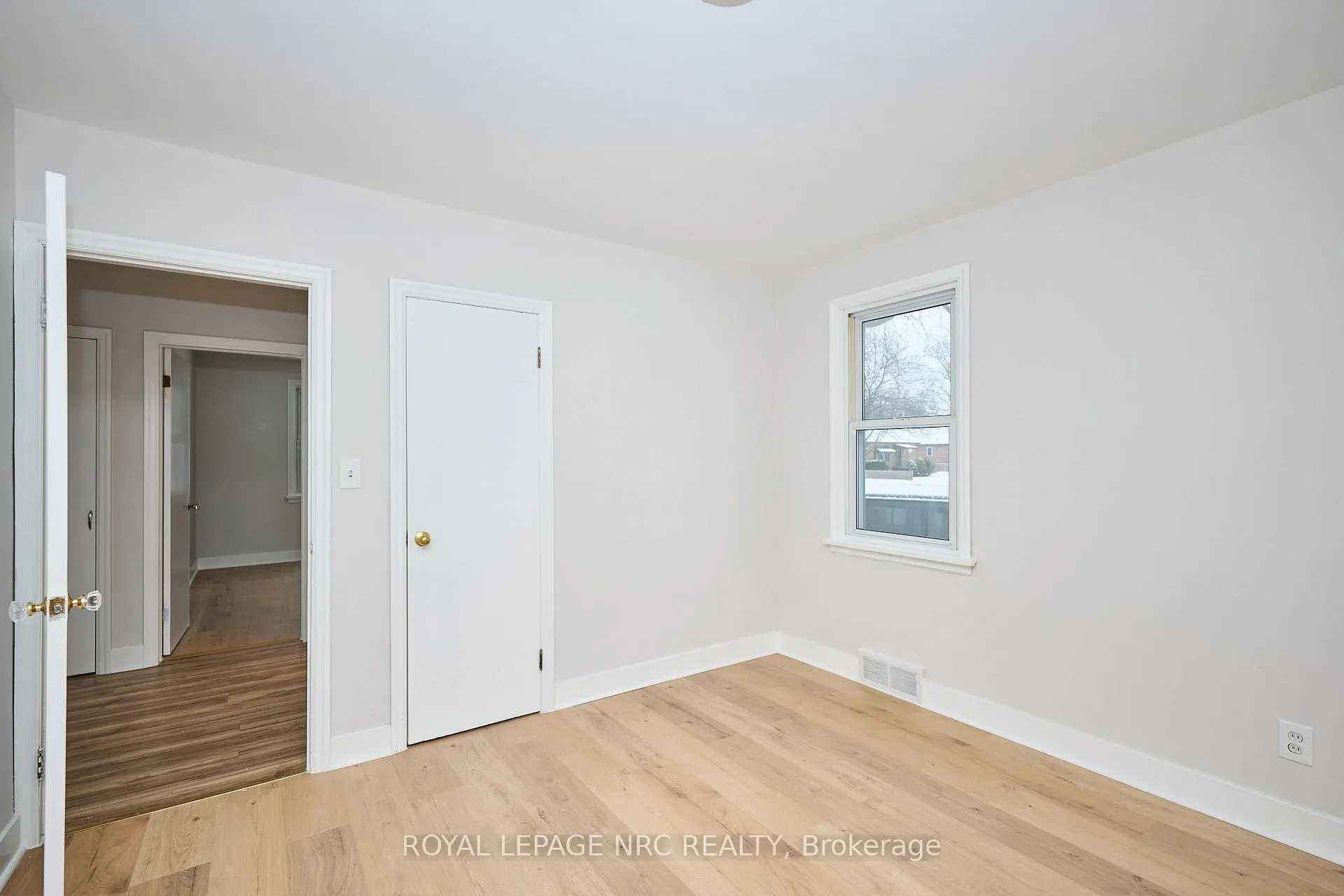 Photo 17 of 17 Lora Street, St. Catharines, Vine/Linwell — HOMEH