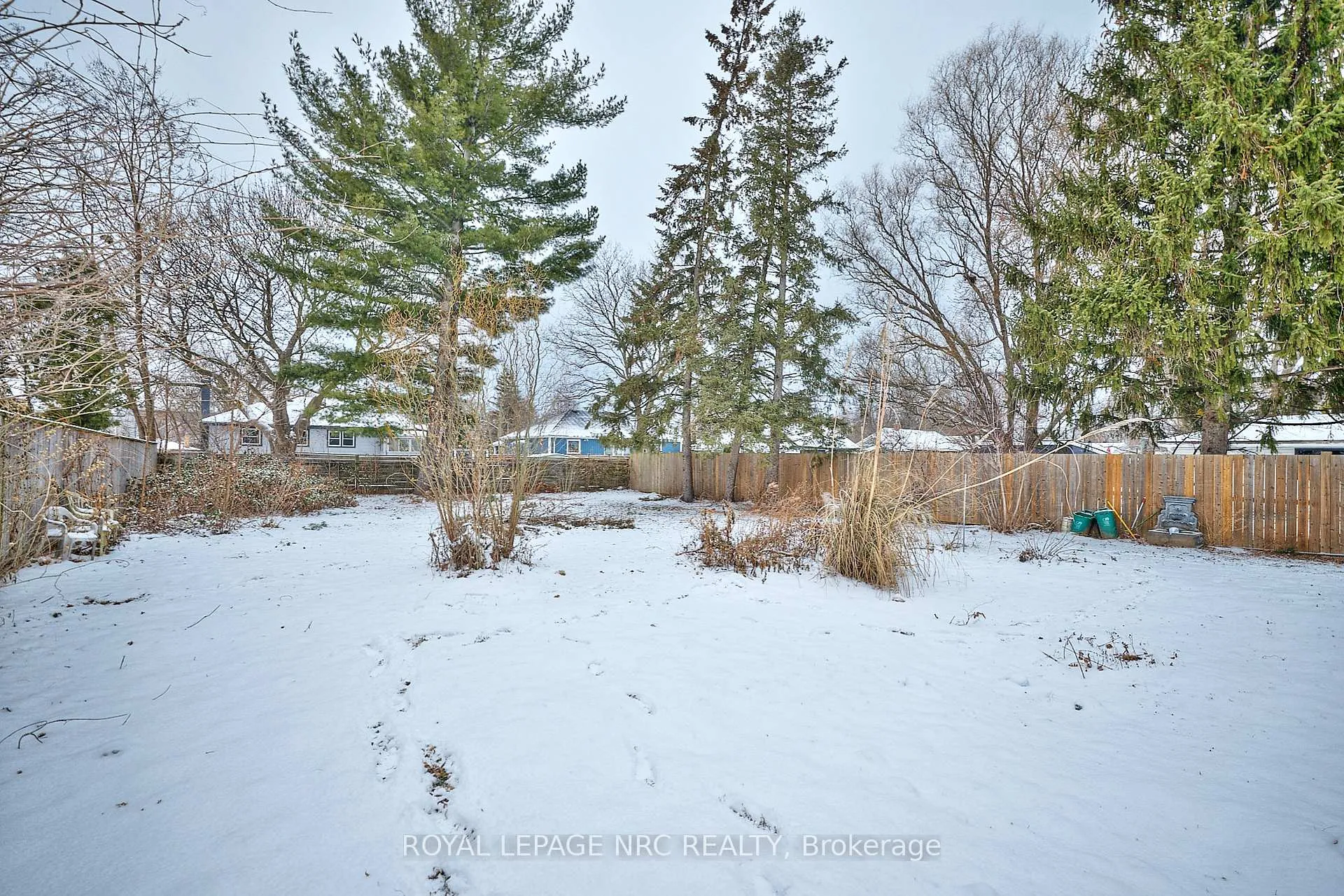 Photo 30 of 17 Lora Street, St. Catharines, Vine/Linwell — HOMEH