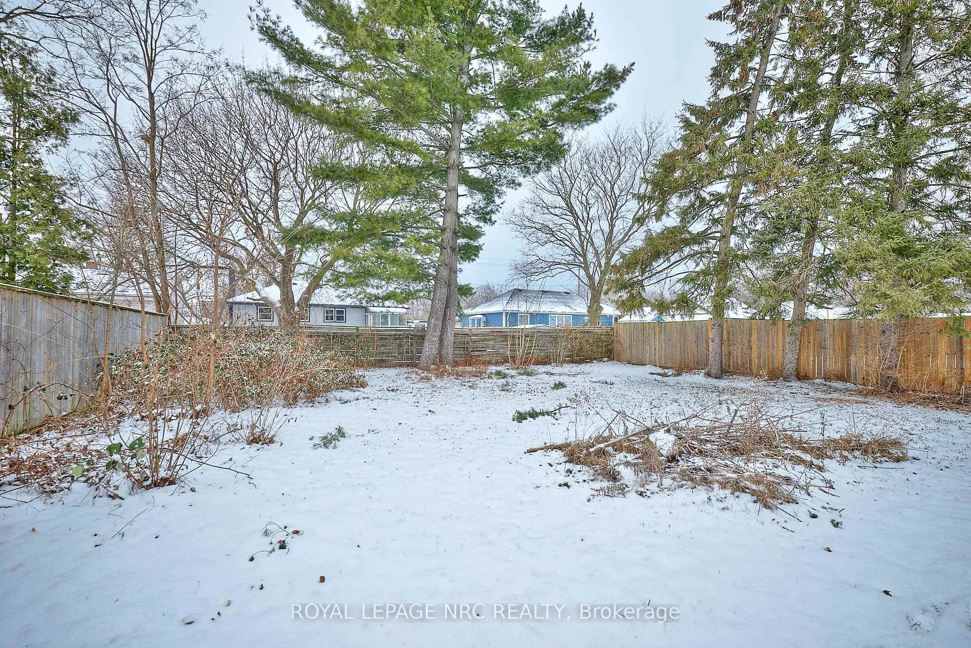 Photo 31 of 17 Lora Street, St. Catharines, Vine/Linwell — HOMEH