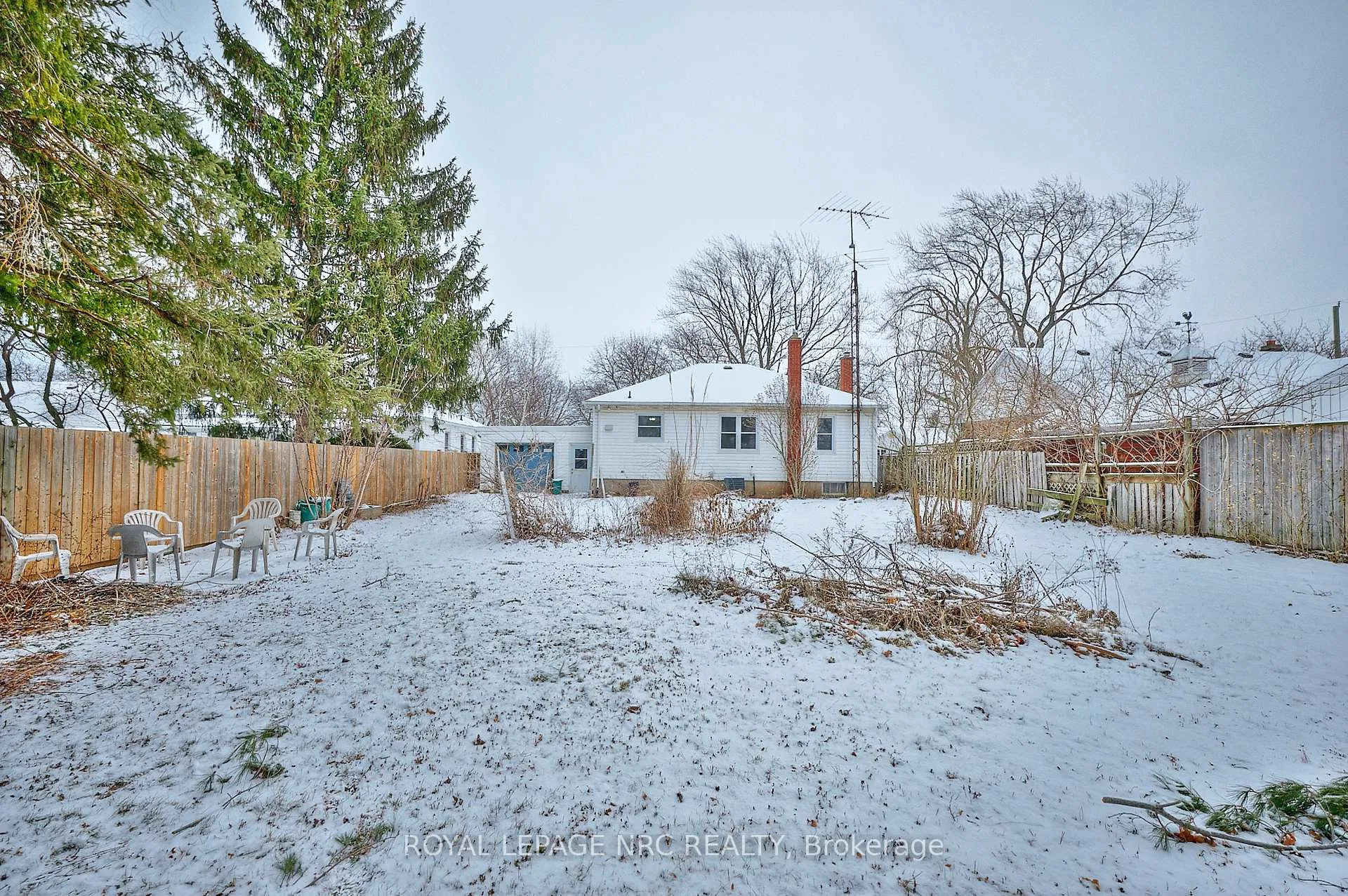 Photo 33 of 17 Lora Street, St. Catharines, Vine/Linwell — HOMEH