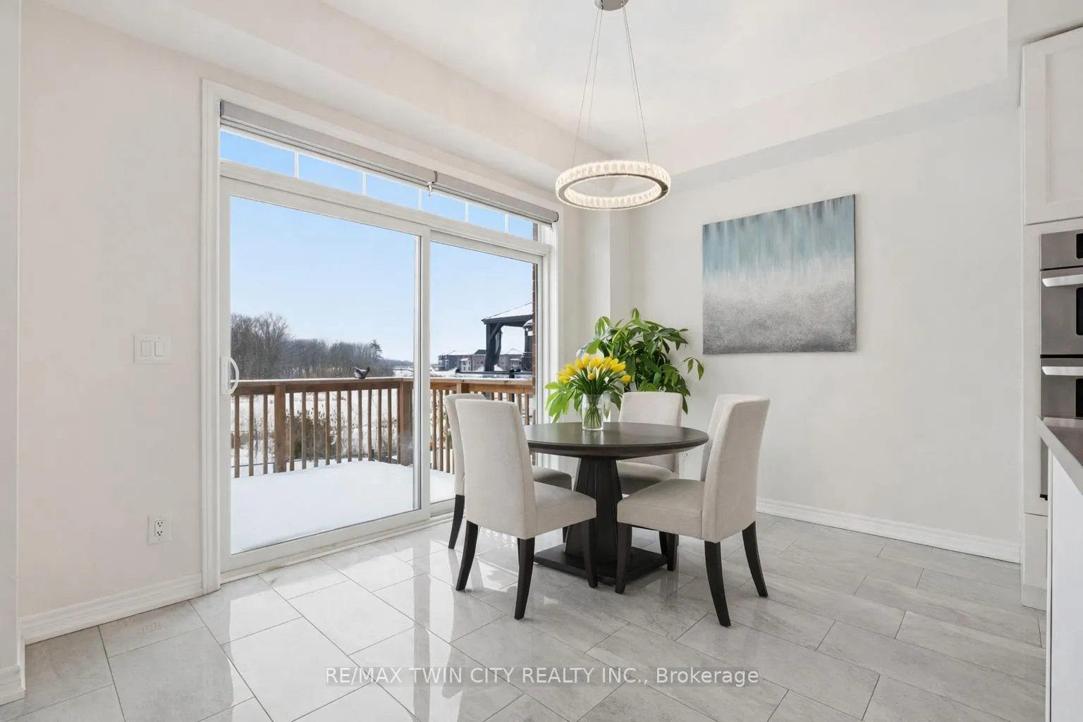 Photo 13 of 624 Beckview Crescent, Kitchener — HOMEH