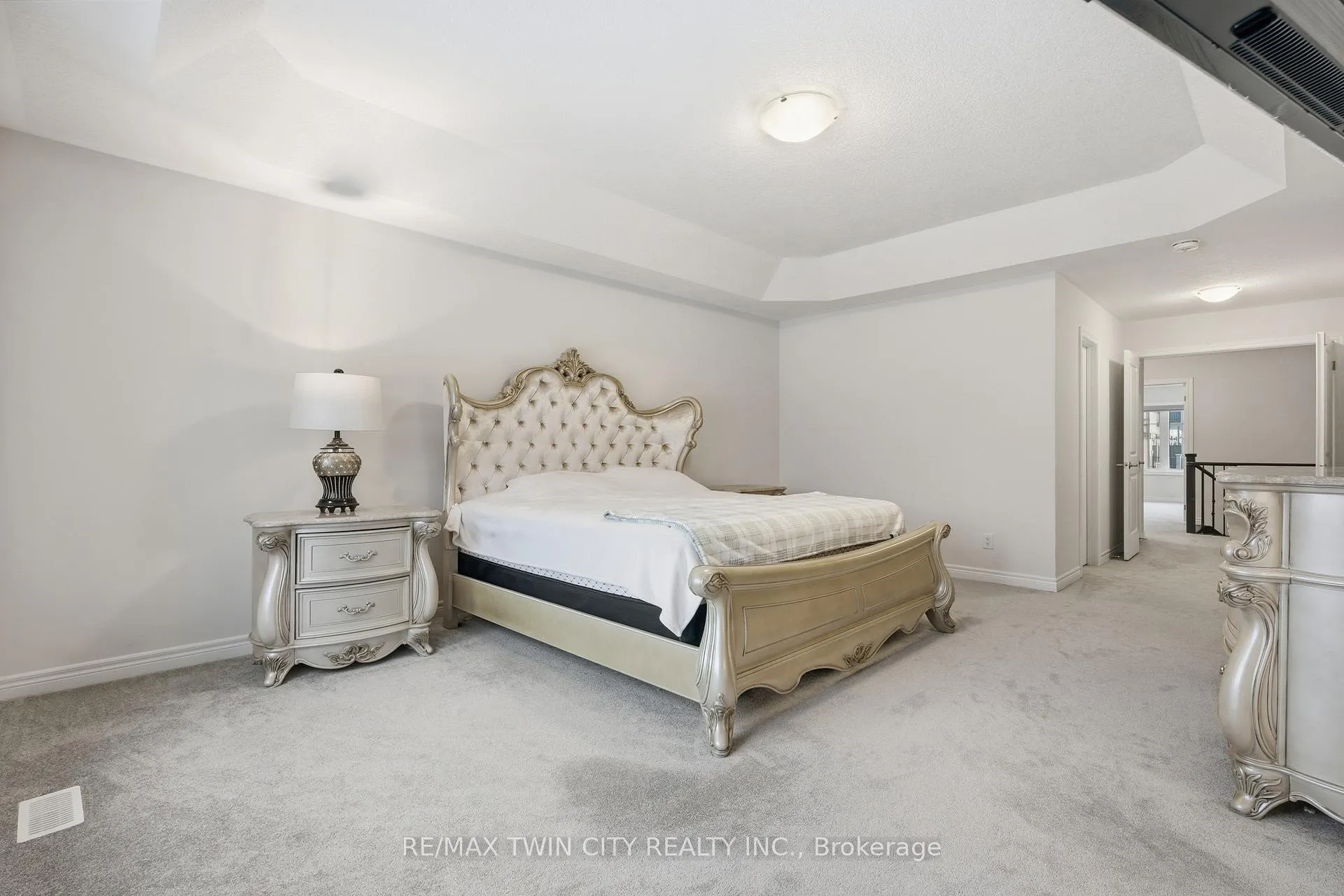 Photo 17 of 624 Beckview Crescent, Kitchener — HOMEH