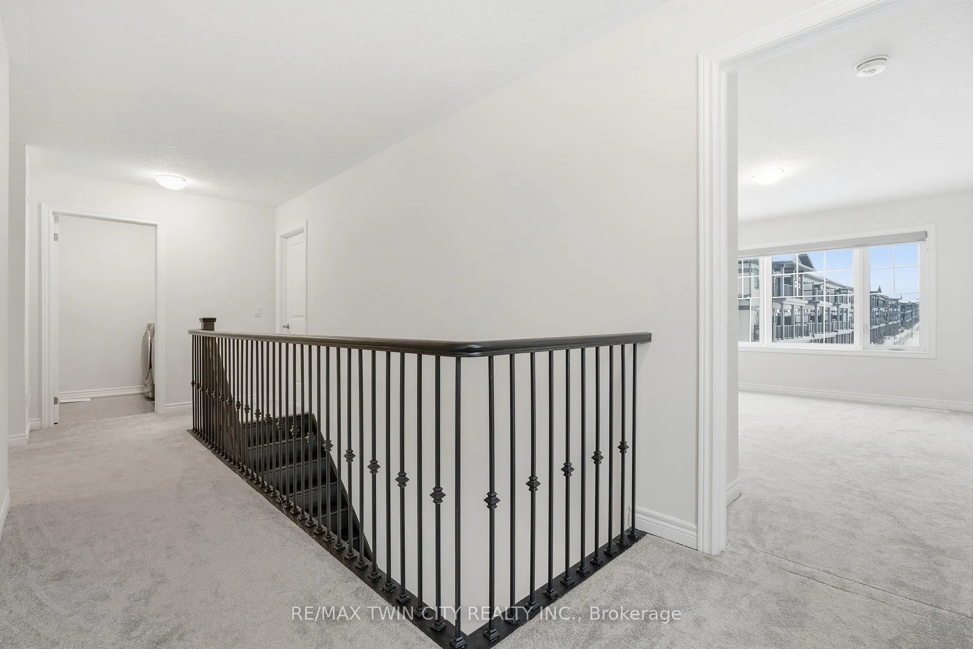 Photo 32 of 624 Beckview Crescent, Kitchener — HOMEH