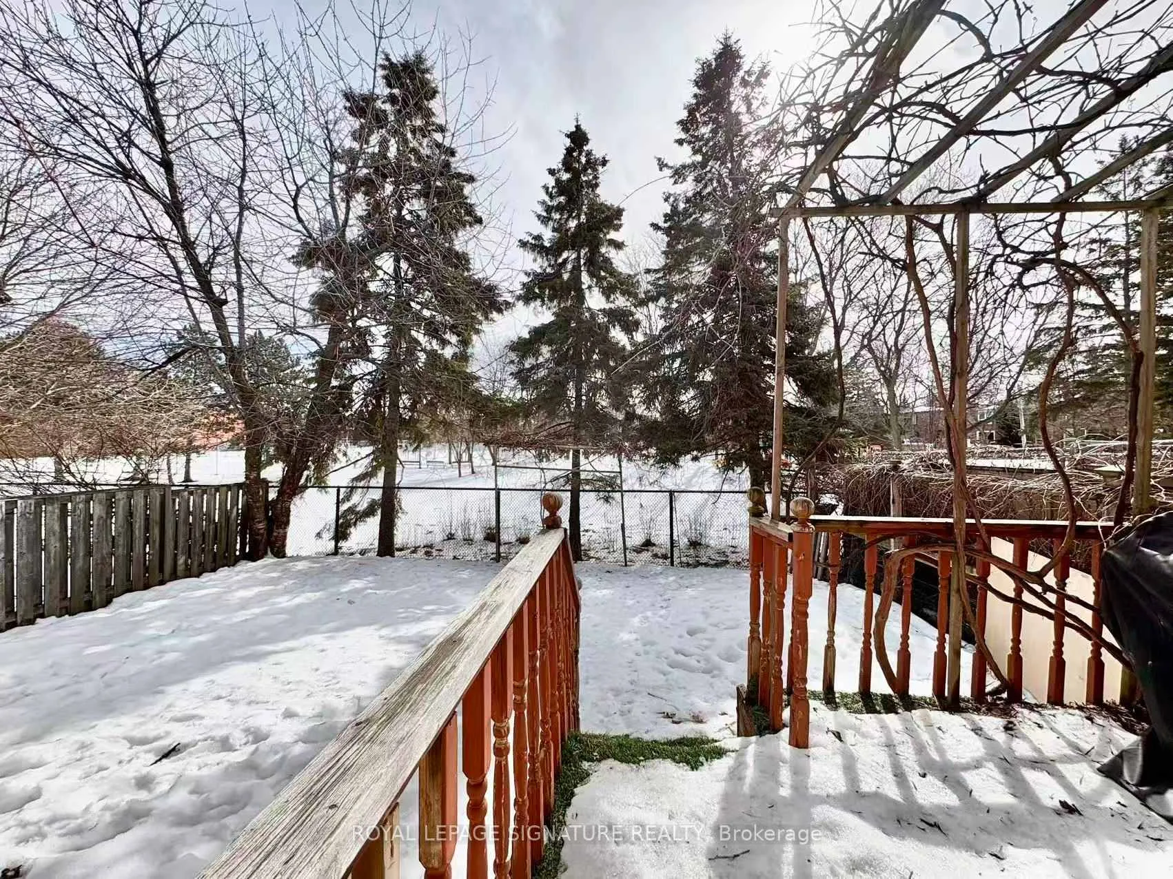 Photo 16 of 139 Campbell Avenue, Vaughan, Crestwood-Springfarm-Yorkhill — HOMEH
