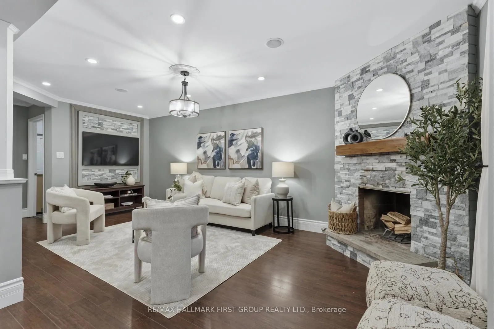 Photo 8 of 57 Yorkshire Crescent, Whitby, Pringle Creek — HOMEH