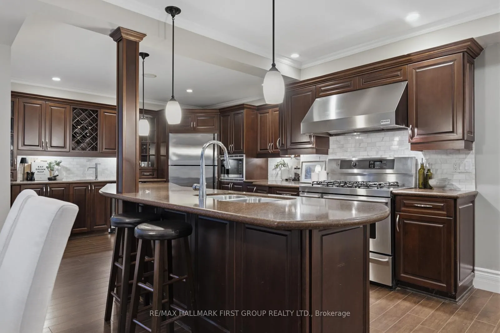 Photo 17 of 57 Yorkshire Crescent, Whitby, Pringle Creek — HOMEH
