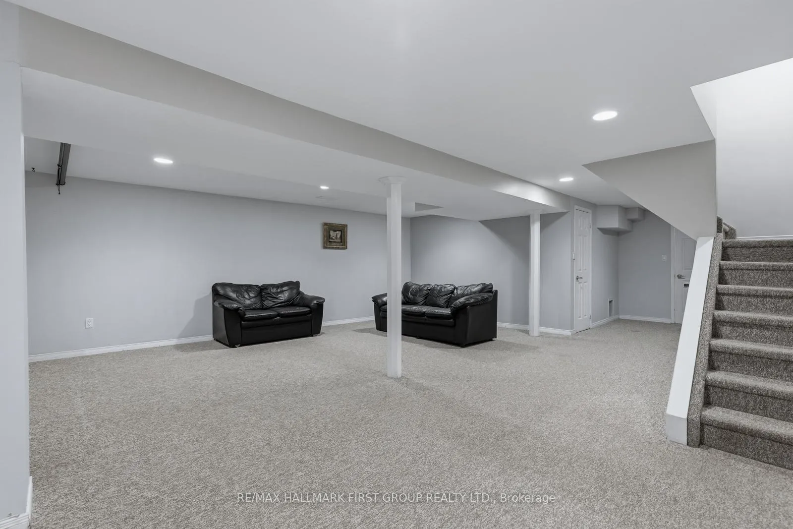 Photo 30 of 57 Yorkshire Crescent, Whitby, Pringle Creek — HOMEH