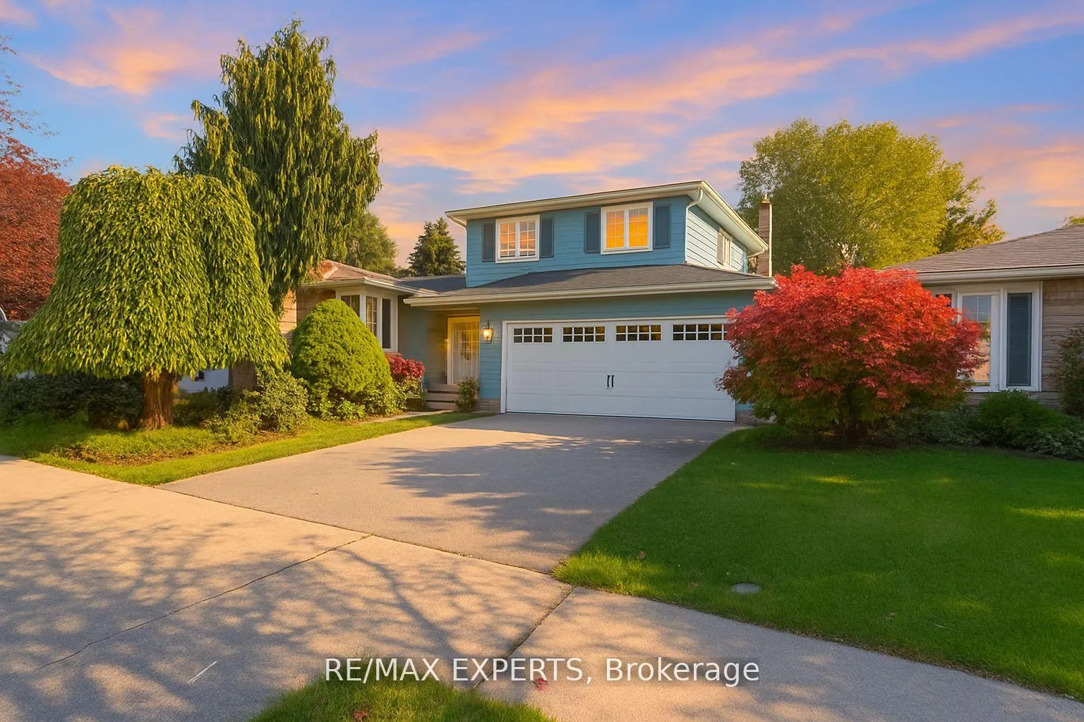 Photo 1 of 57 Pepper Tree Drive, Scarborough, Centennial Scarborough — HOMEH