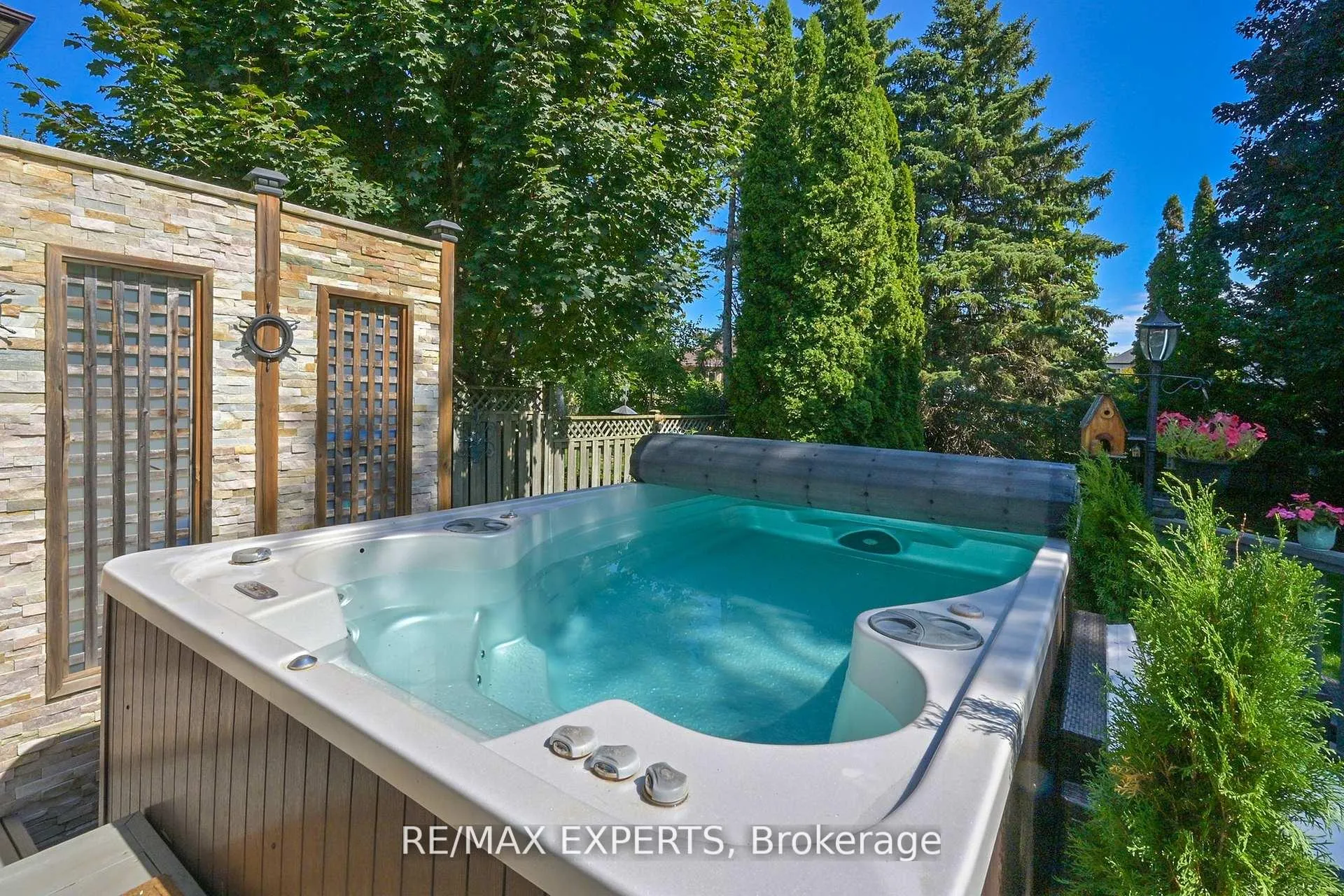 Photo 25 of 57 Pepper Tree Drive, Scarborough, Centennial Scarborough — HOMEH
