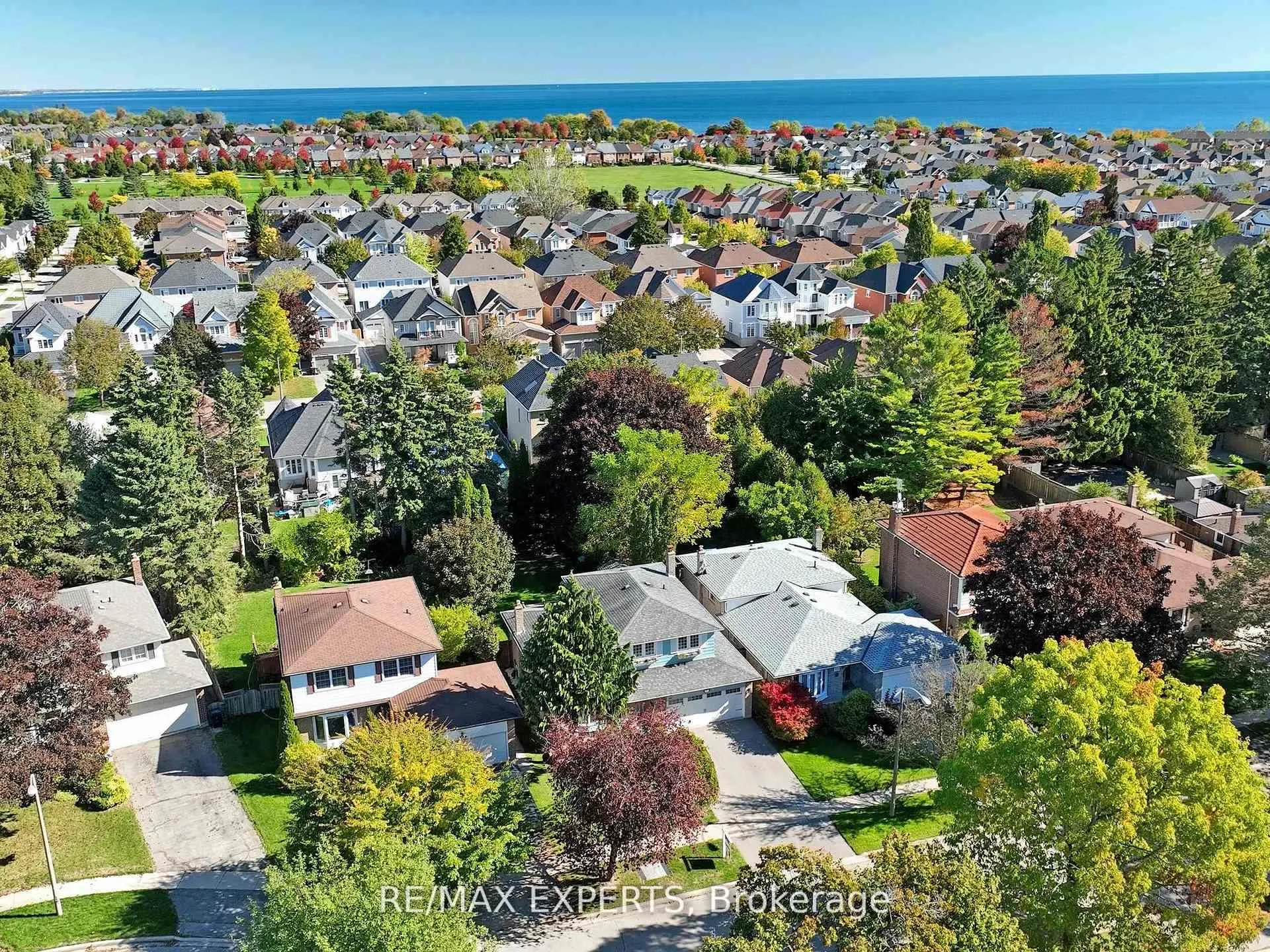 Photo 44 of 57 Pepper Tree Drive, Scarborough, Centennial Scarborough — HOMEH