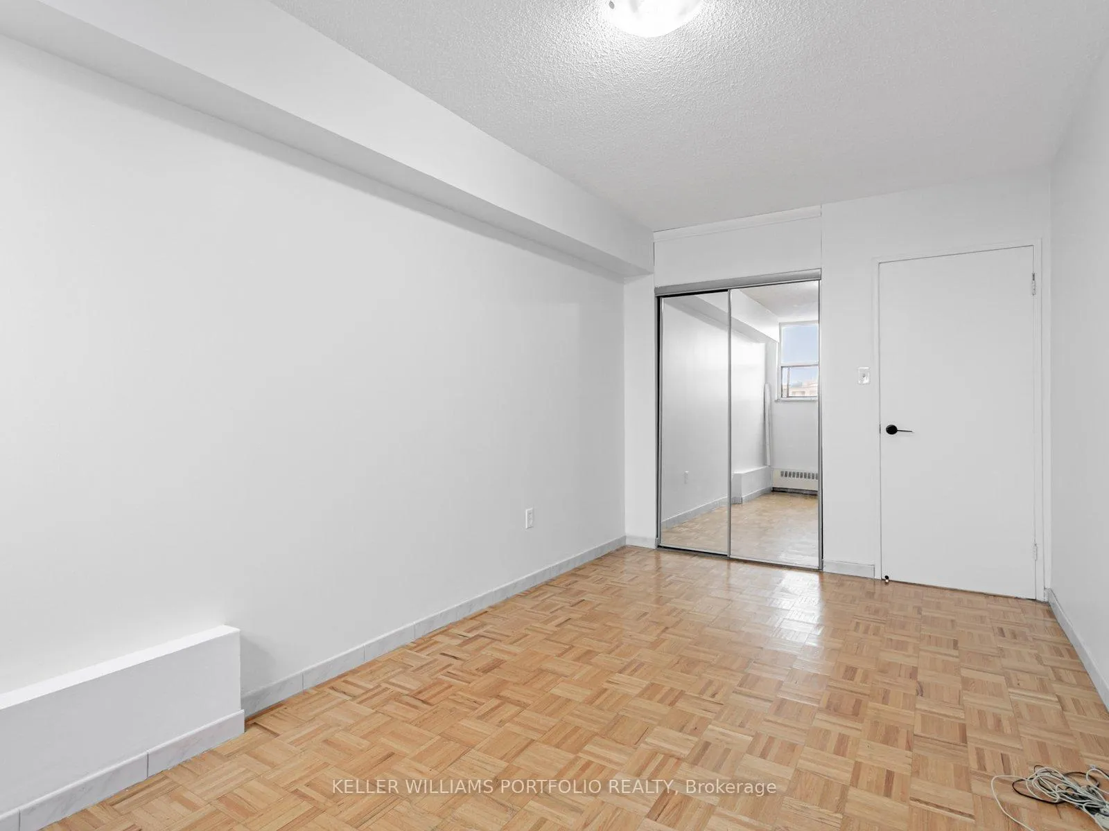 Photo 17 of Unit 2115, 390 Dixon Road, Etobicoke, Kingsview Village-The Westway — HOMEH