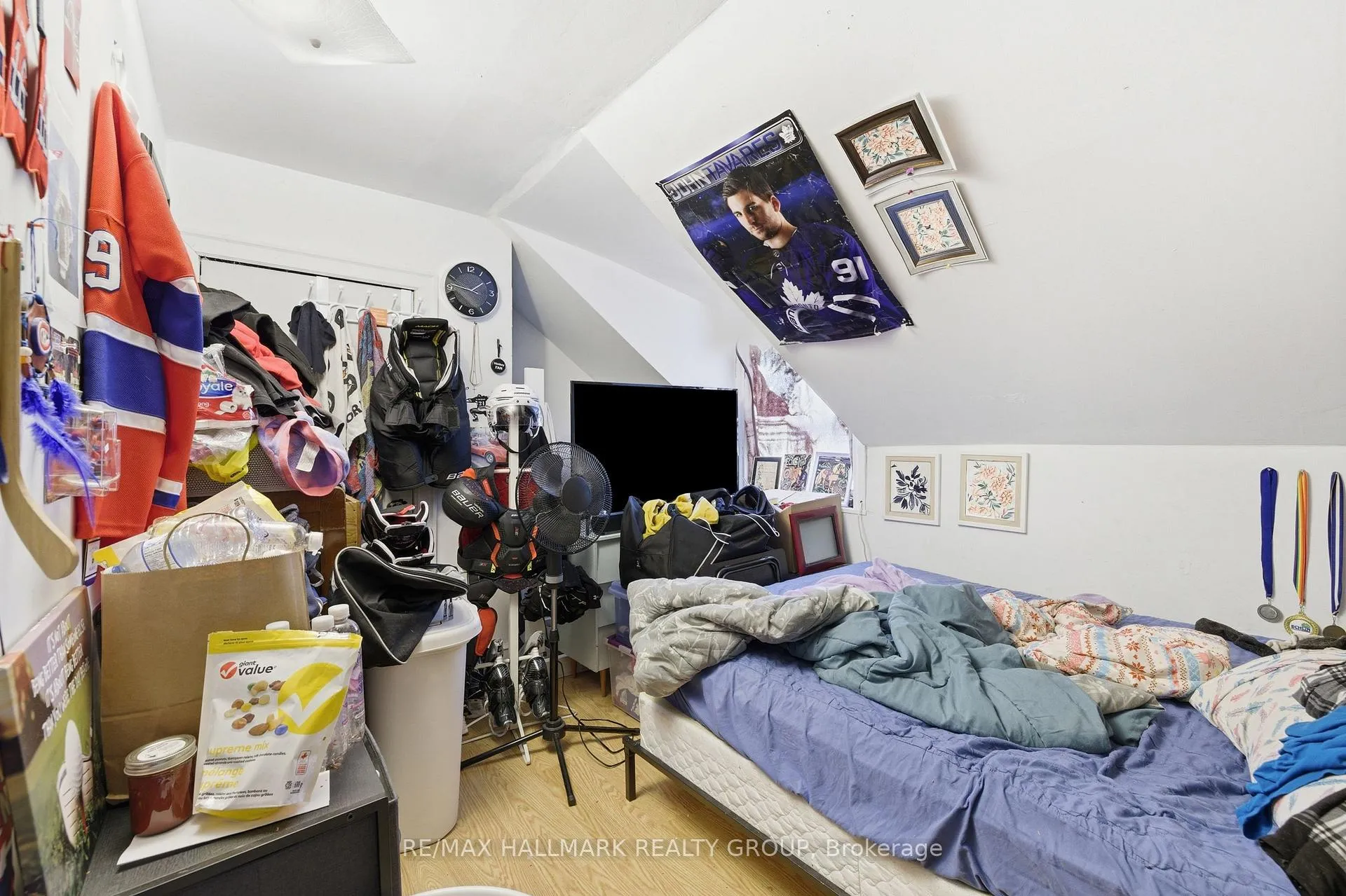Photo 30 of 229 Gore Street E, Perth — HOMEH