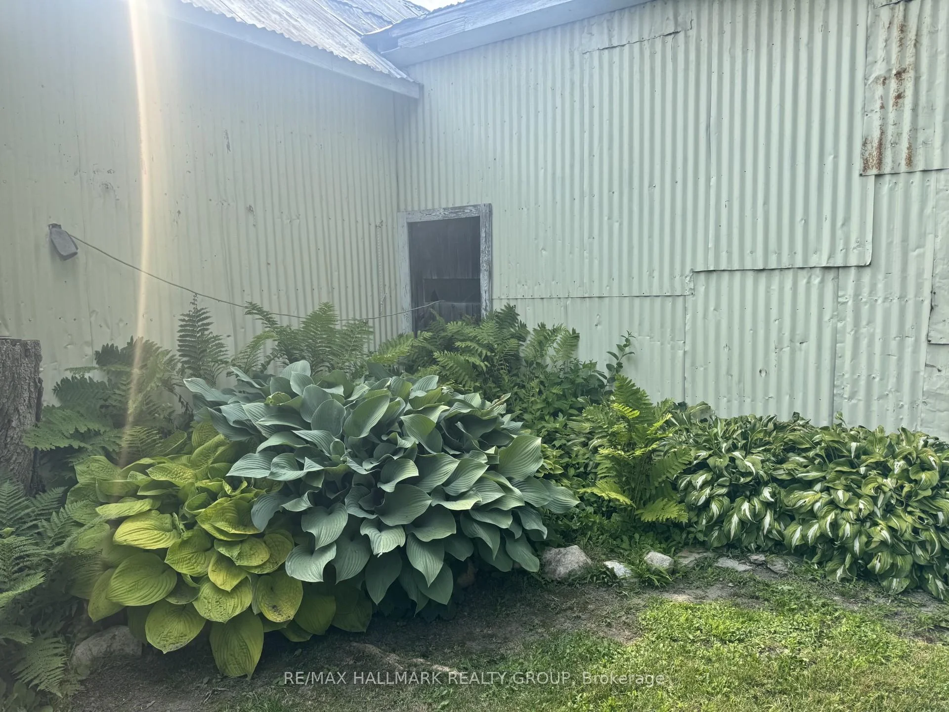 Photo 42 of 229 Gore Street E, Perth — HOMEH