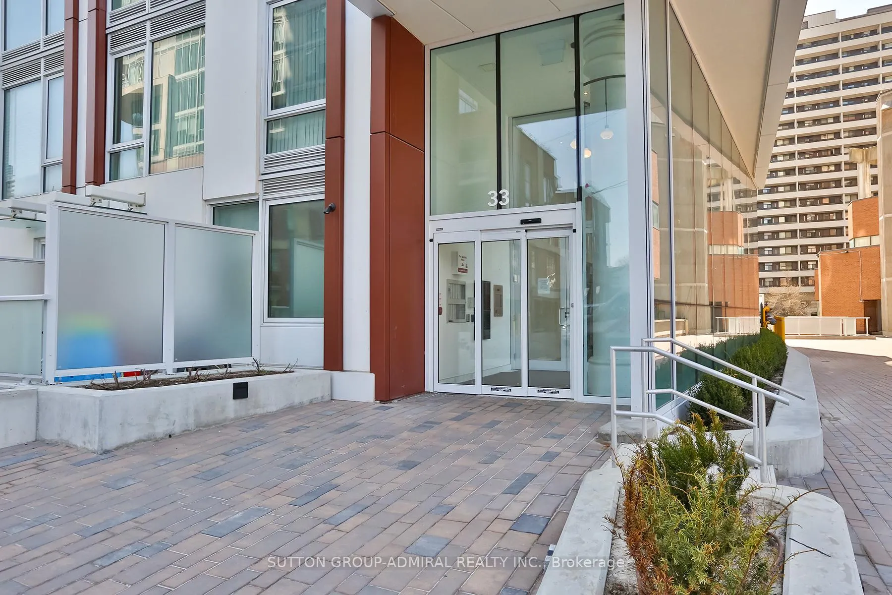 Photo 3 of Unit 911, 33 Helendale Avenue, Toronto, Yonge-Eglinton — HOMEH