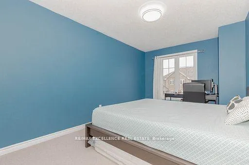 Photo 35 of 9 Hiscott Drive, Hamilton, Waterdown — HOMEH
