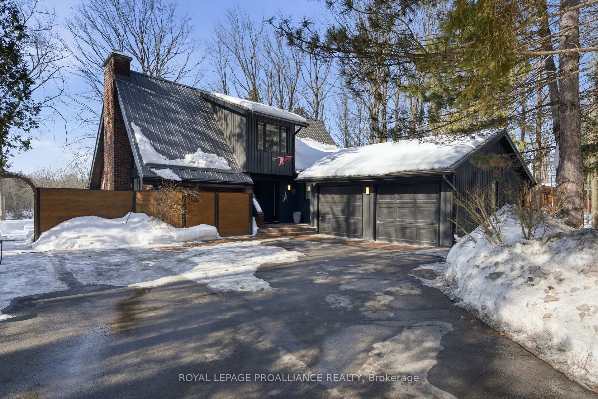 Front of 333 Scuttlehole Road