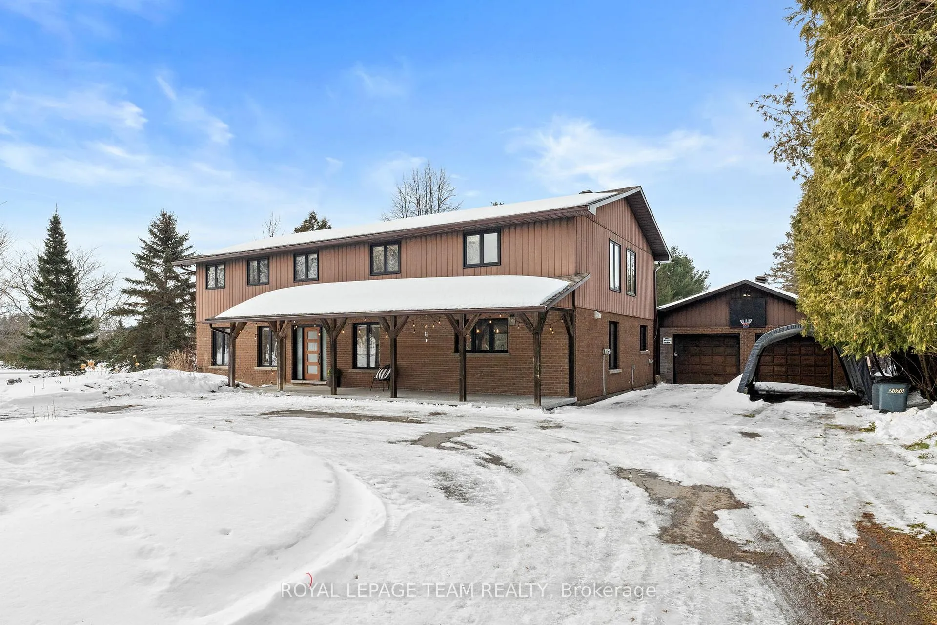 Photo 2 of 2070 River Road, Ottawa, Manotick East to Manotick Station — HOMEH