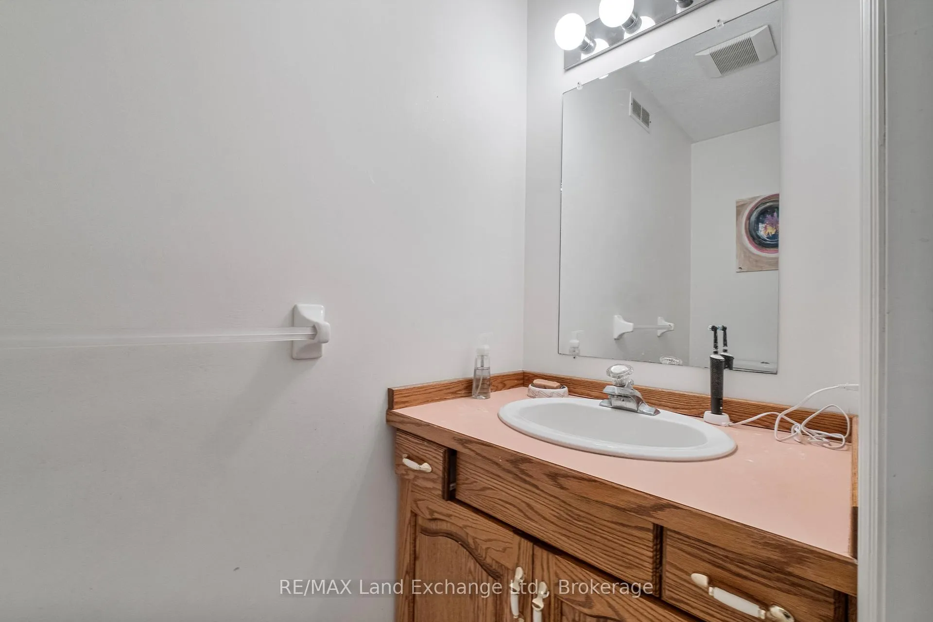 Photo 32 of 750 McPherson Crescent, Kincardine — HOMEH