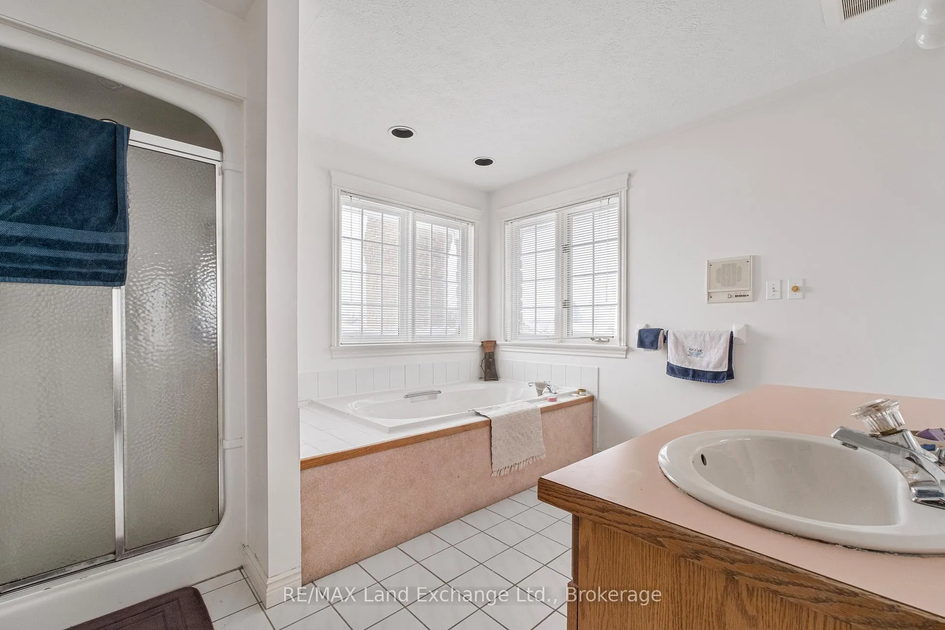 Photo 40 of 750 McPherson Crescent, Kincardine — HOMEH