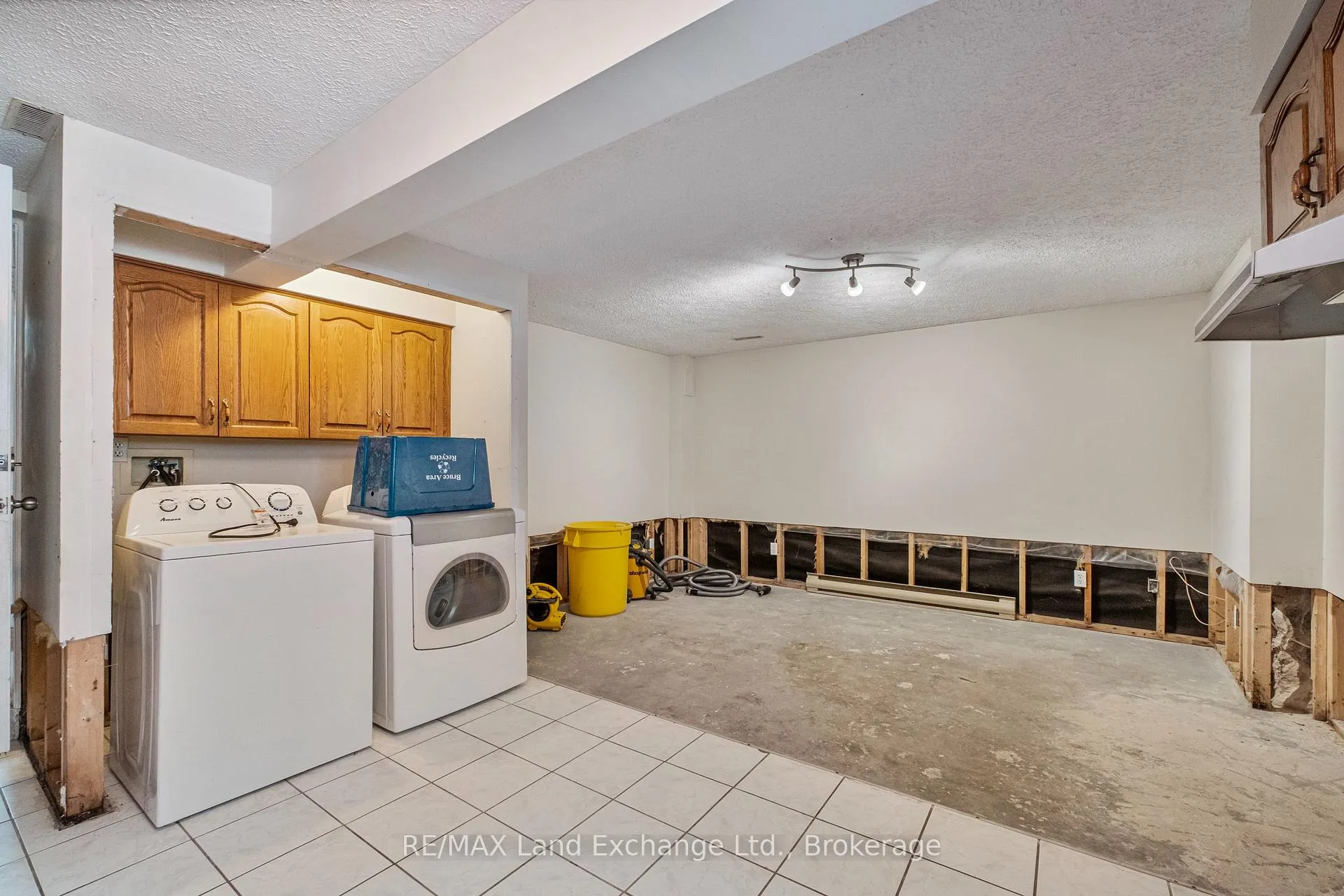 Photo 54 of 750 McPherson Crescent, Kincardine — HOMEH