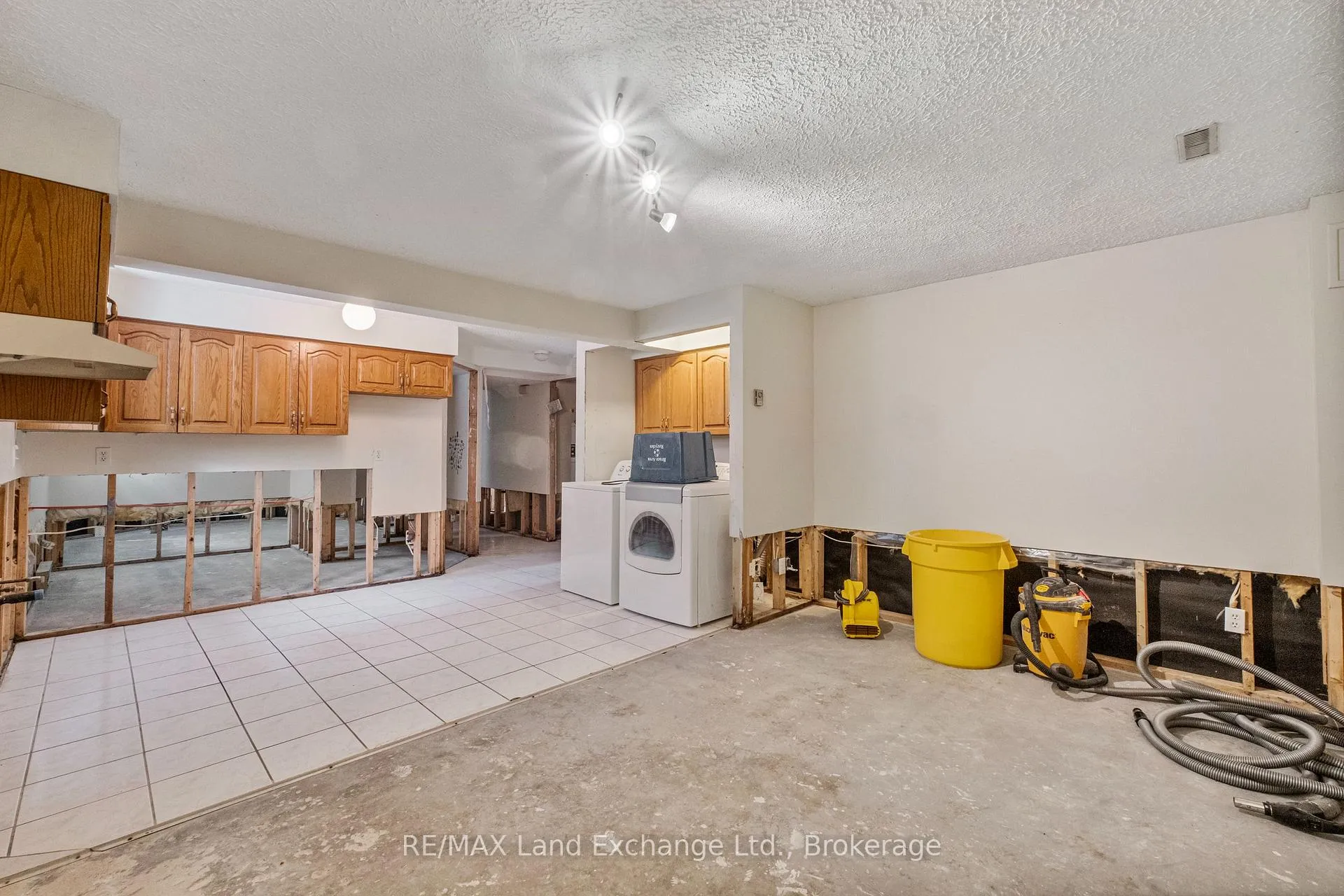 Photo 55 of 750 McPherson Crescent, Kincardine — HOMEH