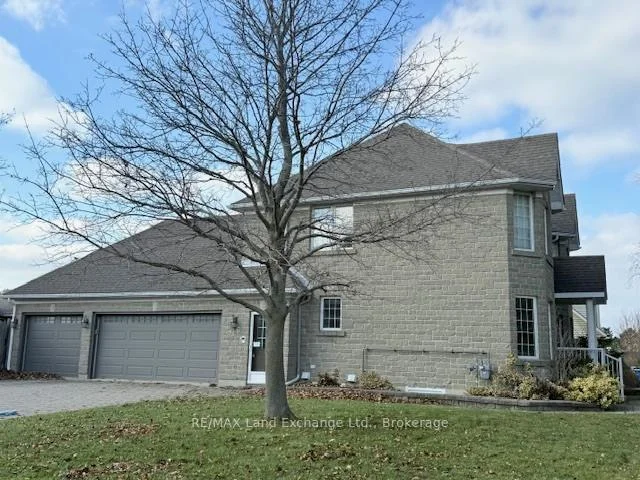 Photo 4 of 750 McPherson Crescent, Kincardine — HOMEH