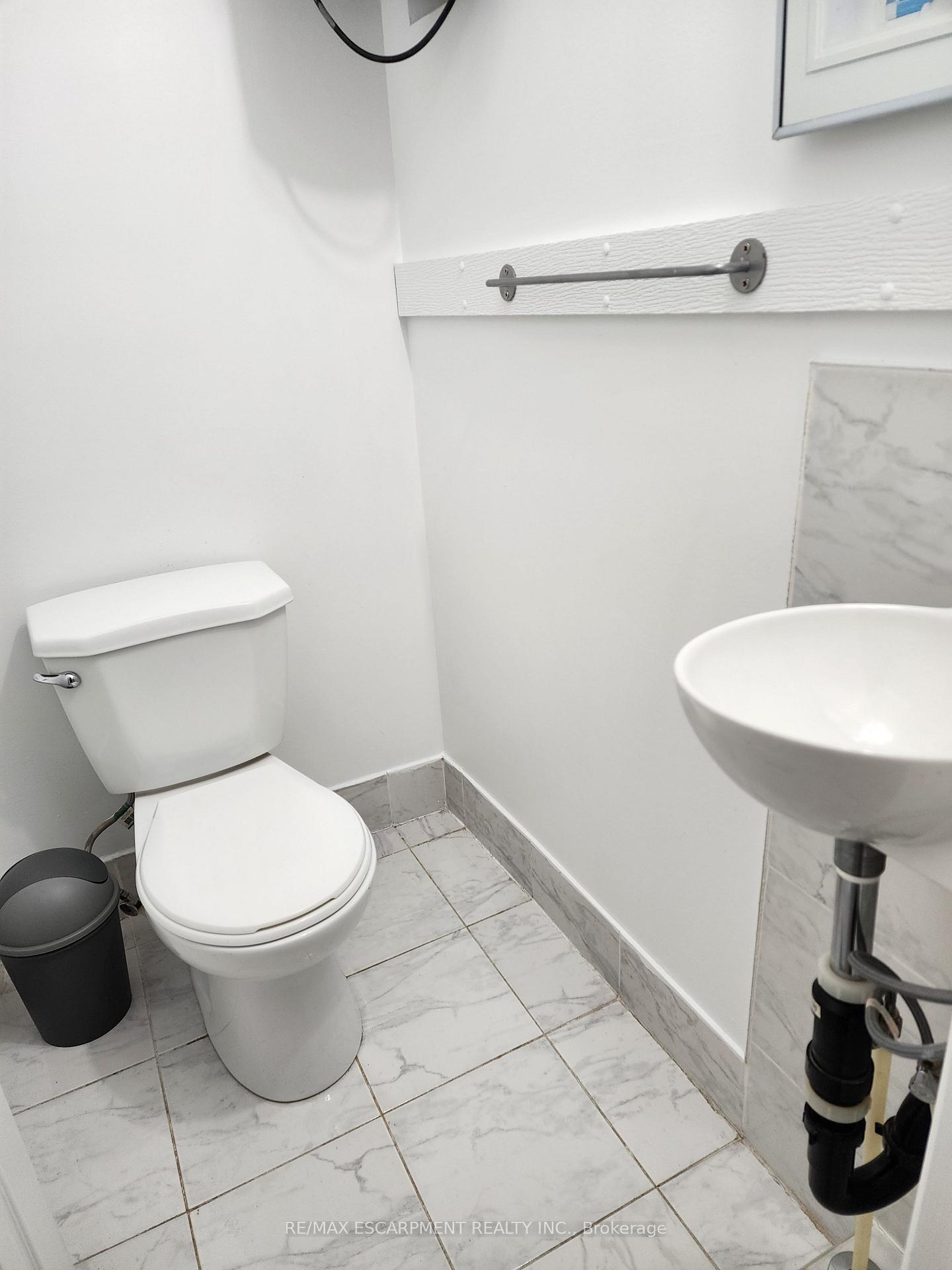 Photo 3 of Unit A, 25 West 4th Street, Hamilton, Bonnington — HOMEH