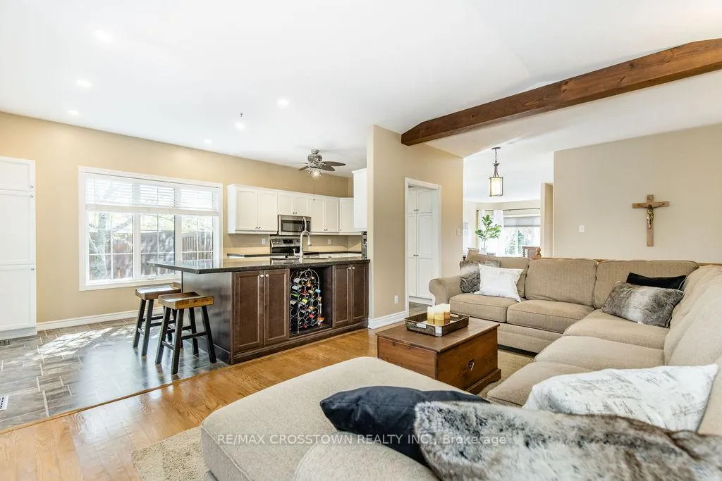 Photo 14 of 1 Bloxham Place, Barrie, Innis-Shore — HOMEH