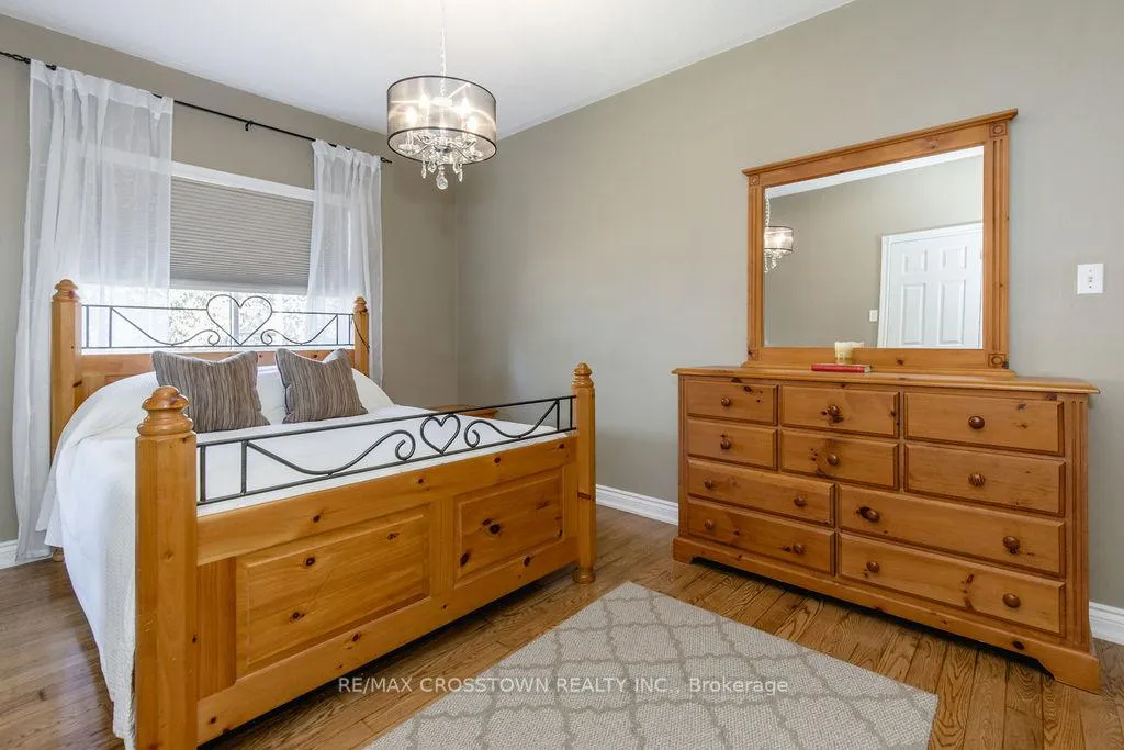 Photo 21 of 1 Bloxham Place, Barrie, Innis-Shore — HOMEH