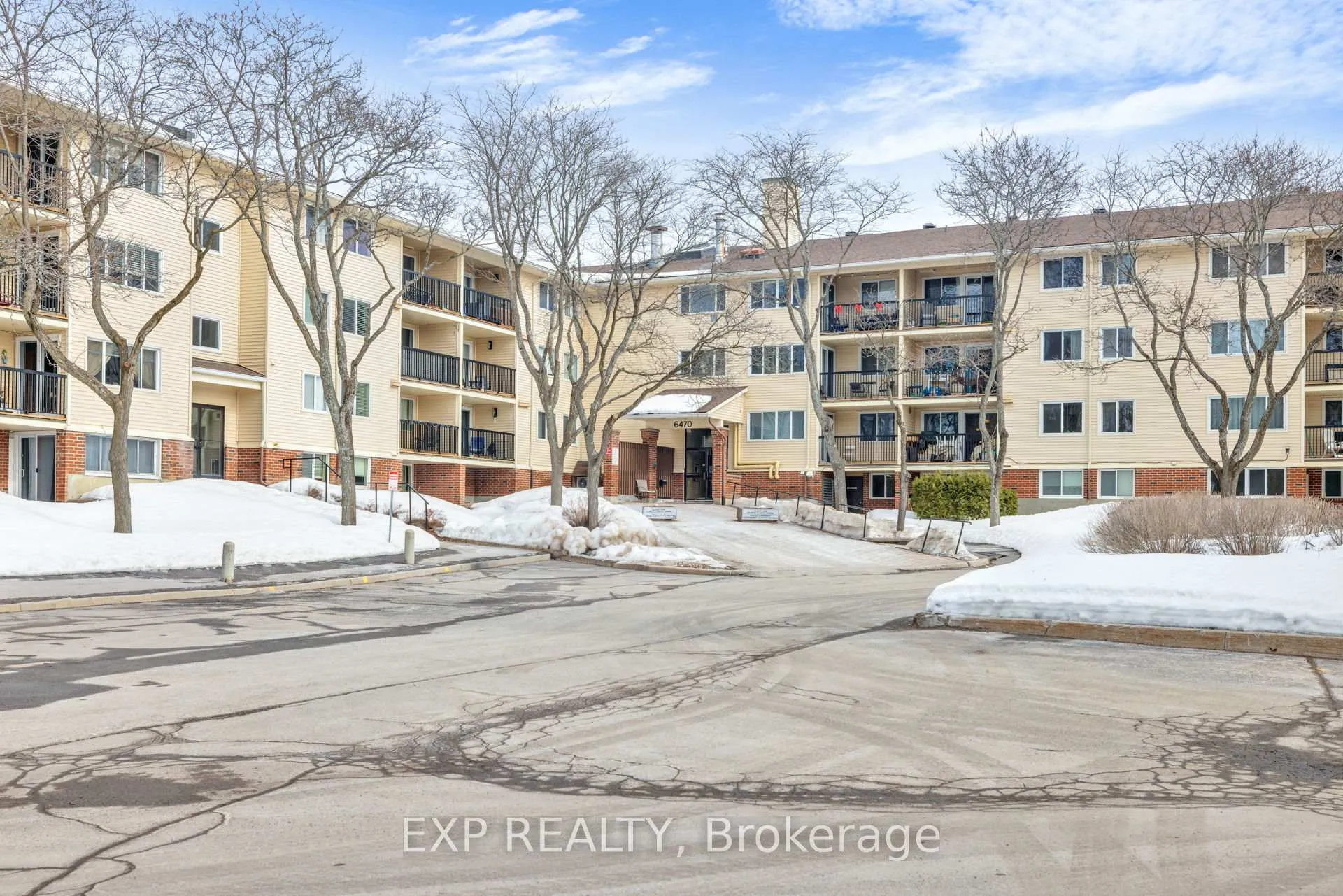 Photo 2 of Unit 104, 6470 Bilberry Drive, Ottawa, Orleans Wood — HOMEH
