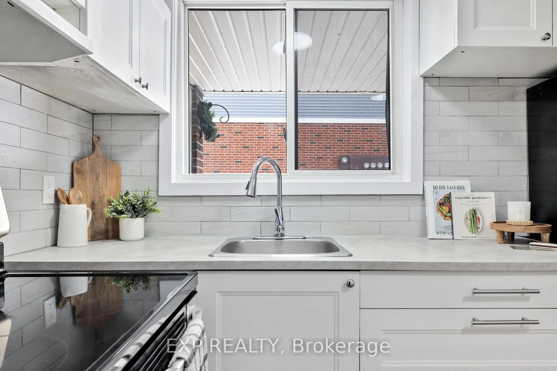 Photo 17 of Unit 104, 6470 Bilberry Drive, Ottawa, Orleans Wood — HOMEH