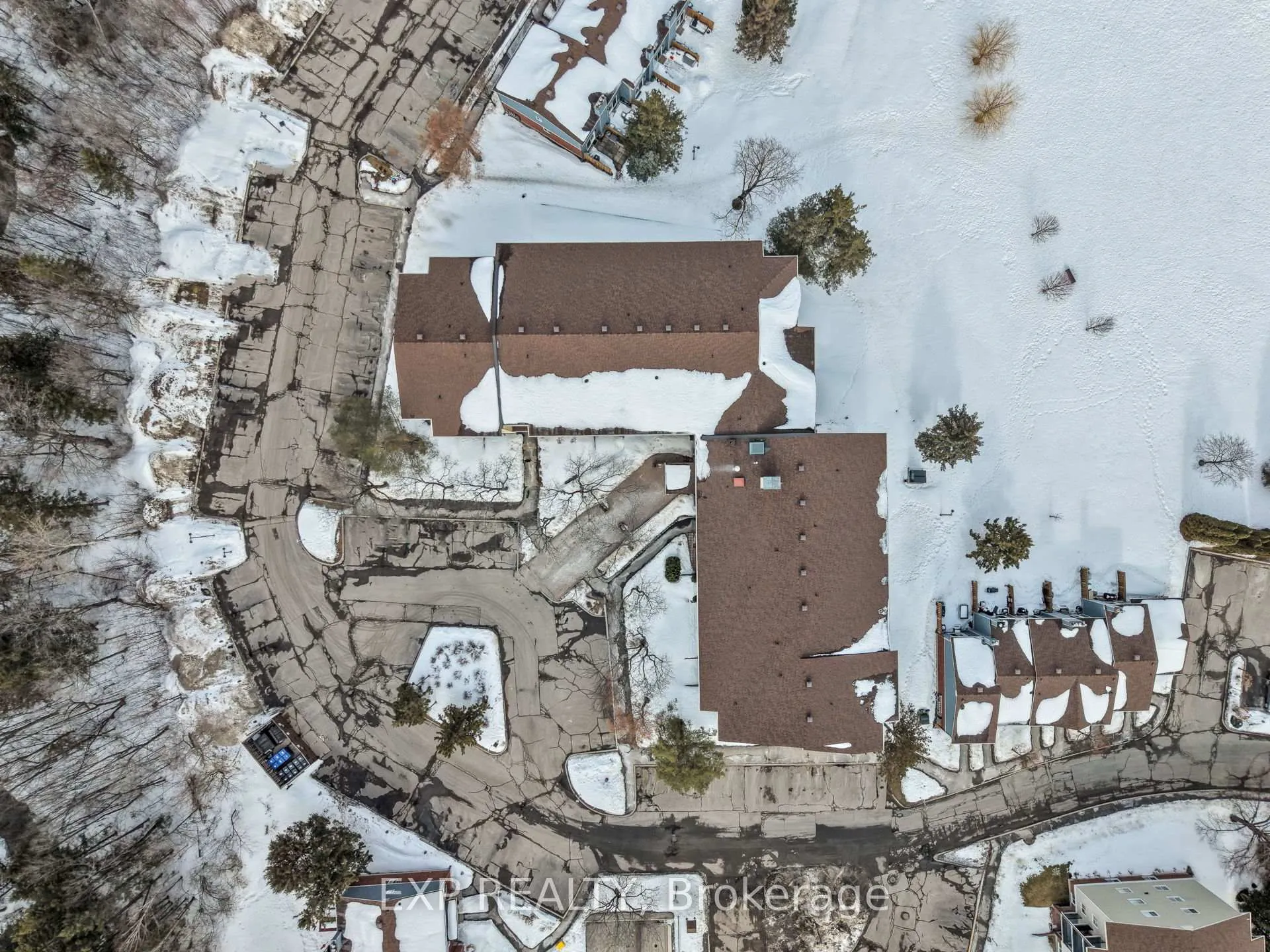 Photo 32 of Unit 104, 6470 Bilberry Drive, Ottawa, Orleans Wood — HOMEH