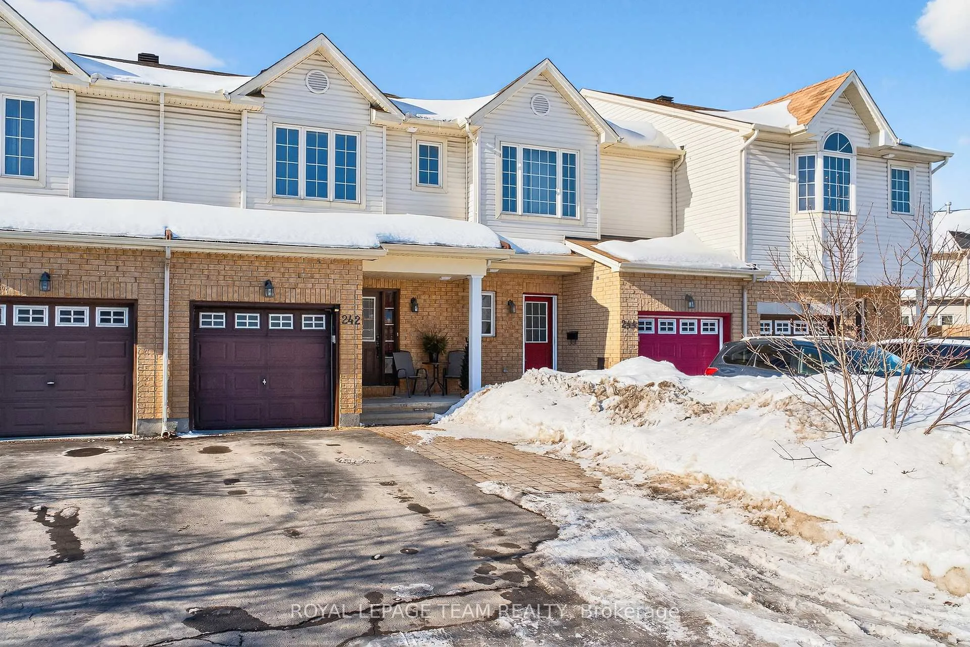 Photo 2 of 242 Opus Street, Ottawa, Kanata - Emerald Meadows/Trailwest — HOMEH
