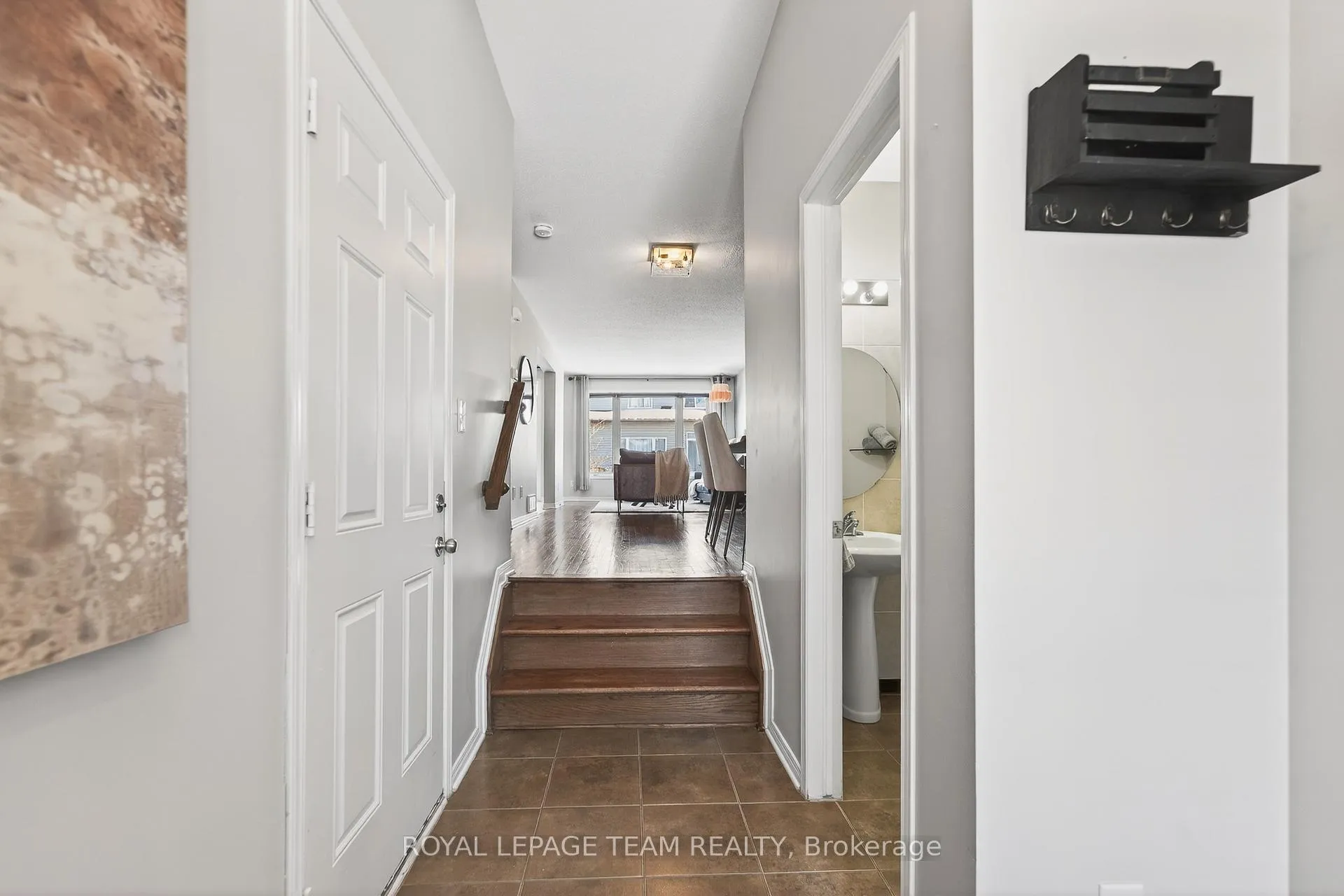 Photo 6 of 242 Opus Street, Ottawa, Kanata - Emerald Meadows/Trailwest — HOMEH
