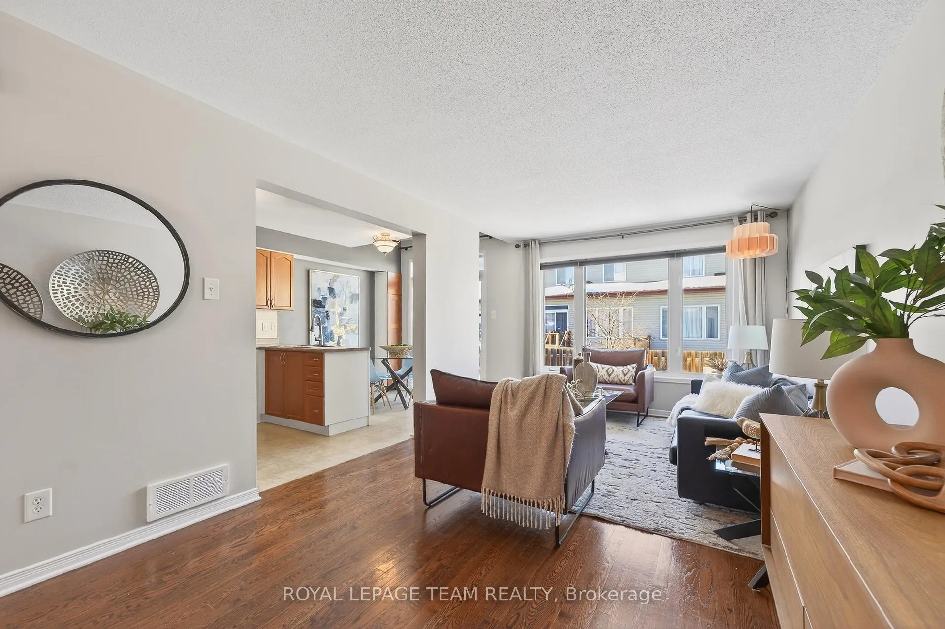 Photo 13 of 242 Opus Street, Ottawa, Kanata - Emerald Meadows/Trailwest — HOMEH