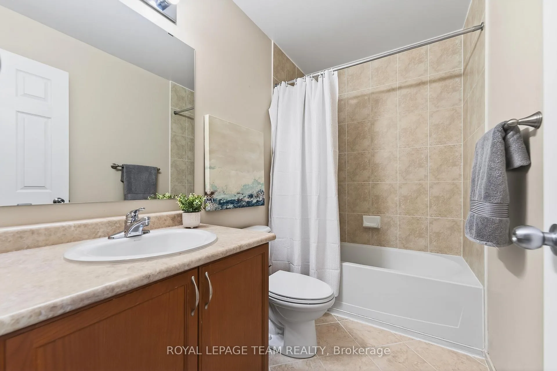 Photo 39 of 242 Opus Street, Ottawa, Kanata - Emerald Meadows/Trailwest — HOMEH