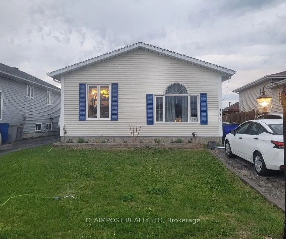 Photo 21 of 1266 Park Avenue, Timmins, MTJ - Main Area — HOMEH
