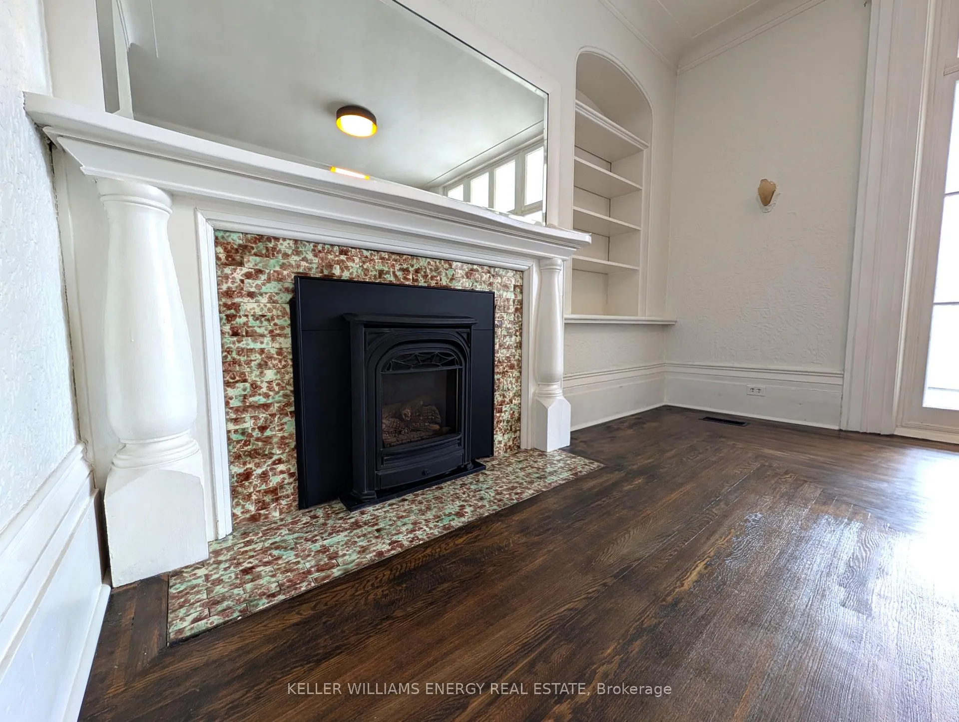 Photo 6 of Unit Unit 2, 35 King Street, Prince Edward County, Picton Ward — HOMEH
