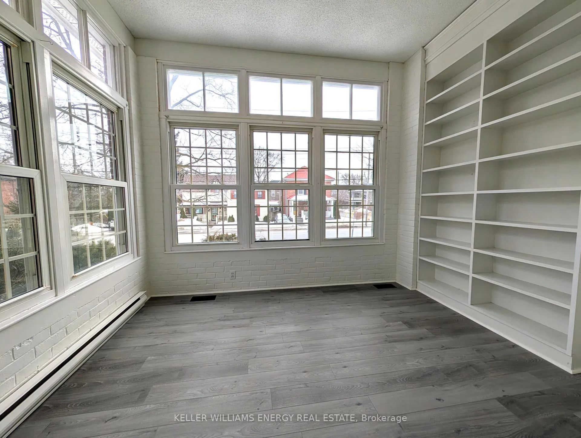 Photo 9 of Unit Unit 2, 35 King Street, Prince Edward County, Picton Ward — HOMEH