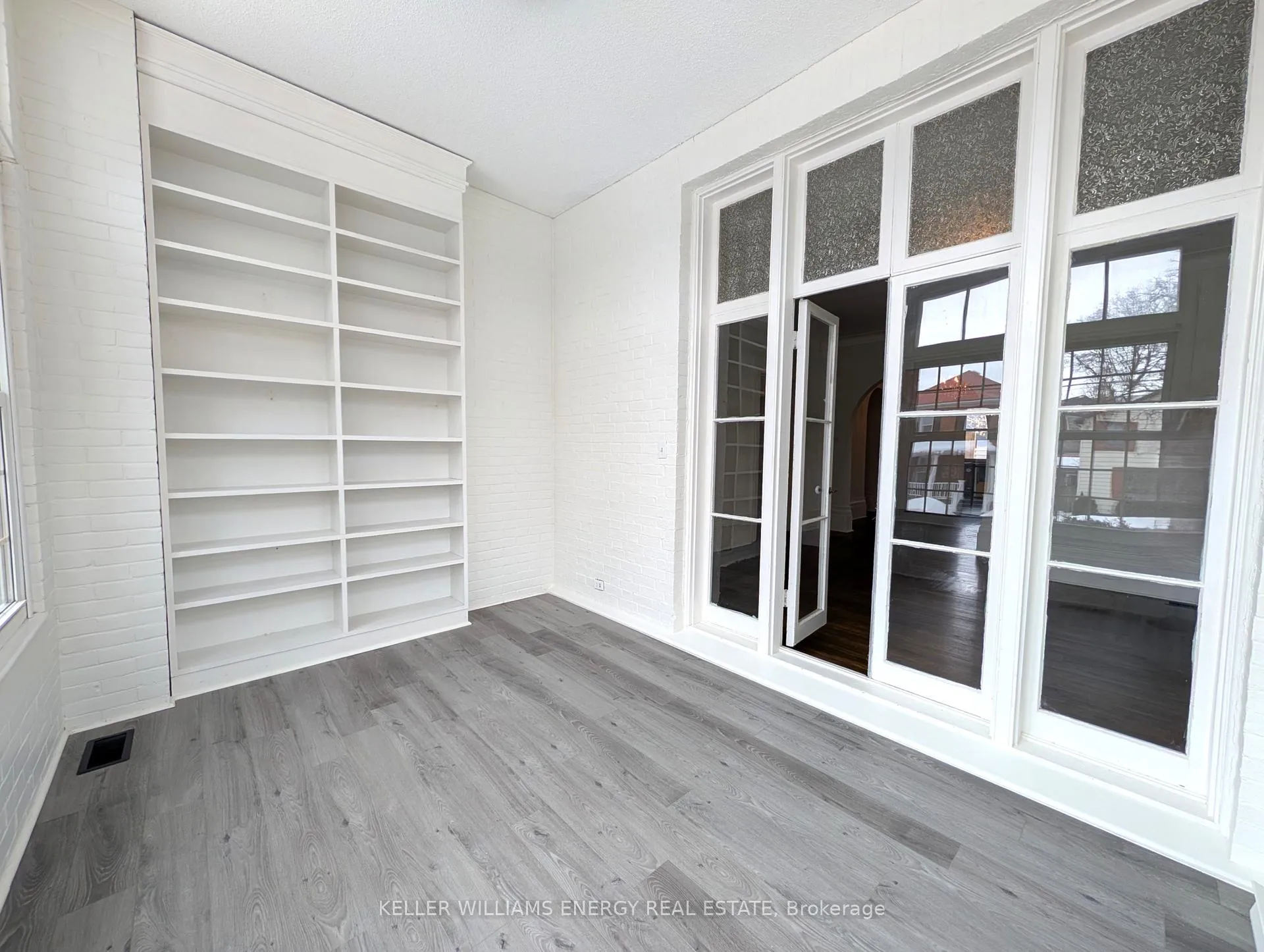 Photo 10 of Unit Unit 2, 35 King Street, Prince Edward County, Picton Ward — HOMEH