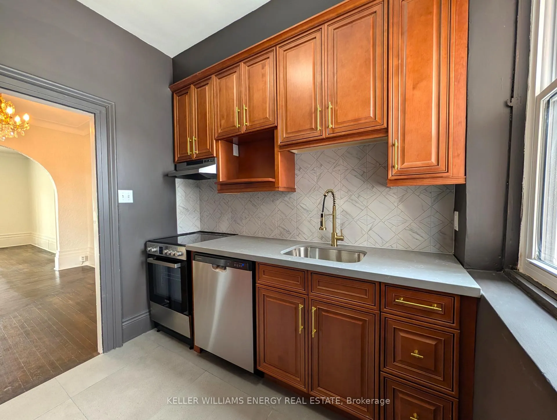 Photo 25 of Unit Unit 2, 35 King Street, Prince Edward County, Picton Ward — HOMEH